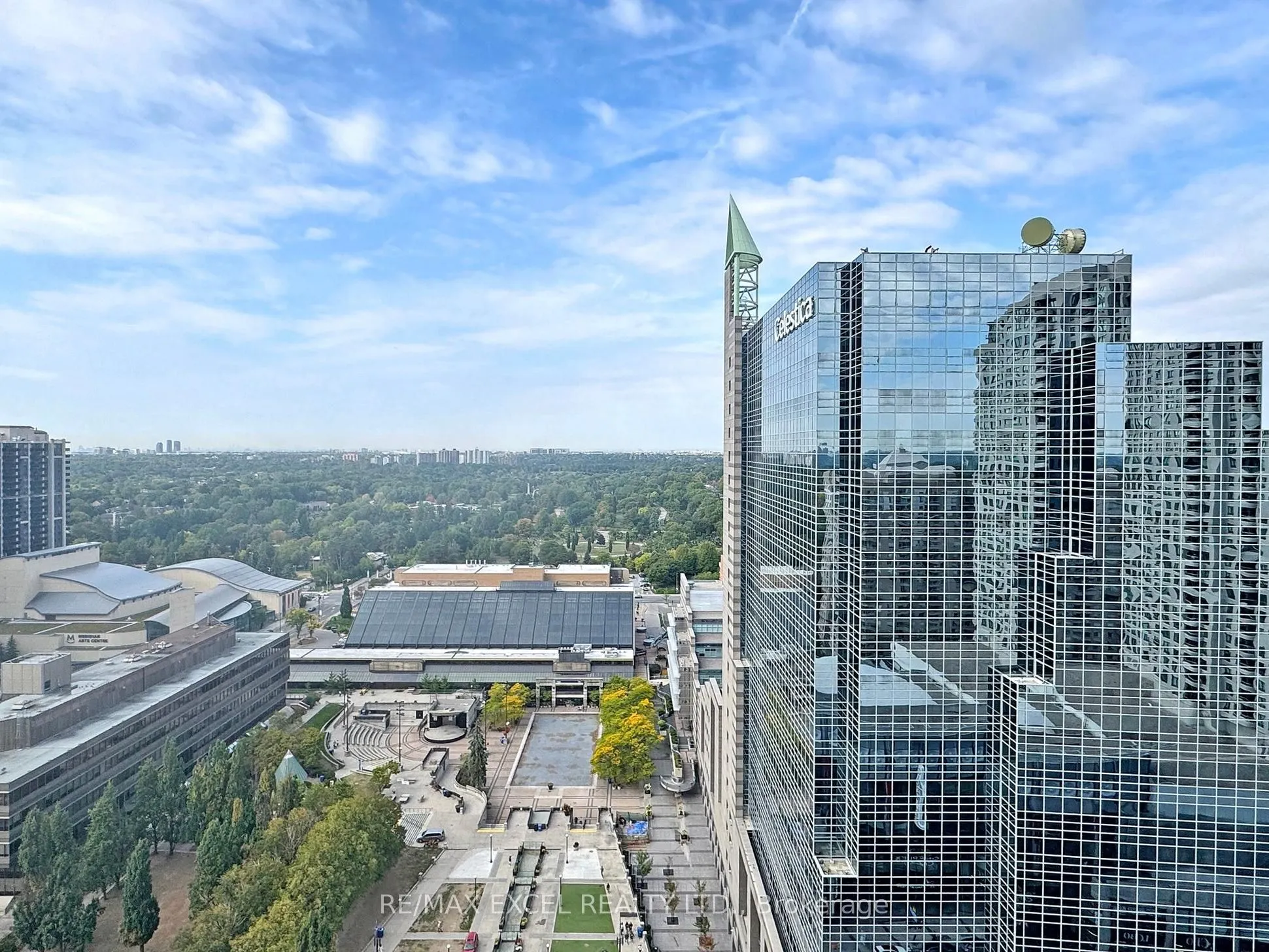 8 Hillcrest Avenue, #2302