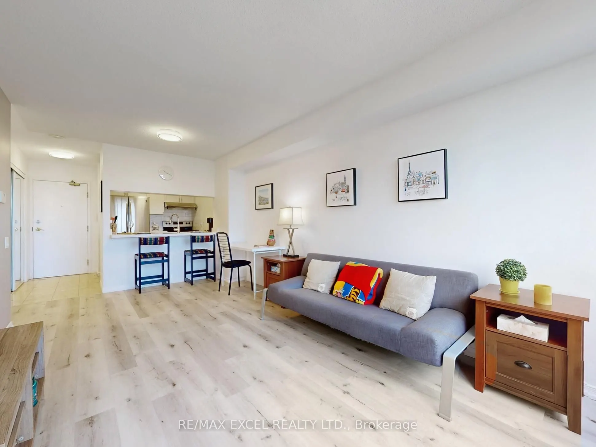 8 Hillcrest Avenue, #2302
