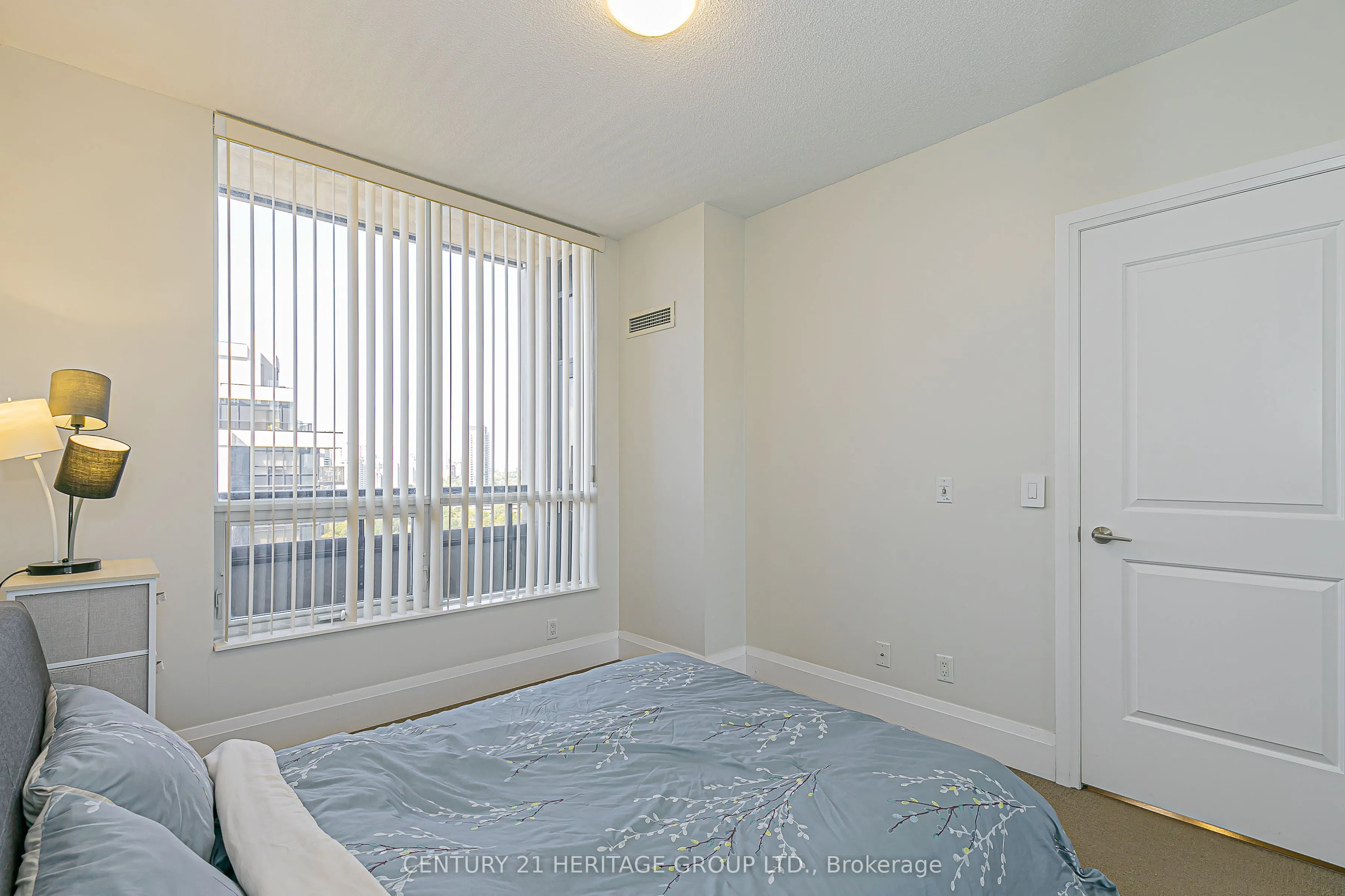 100 Harrison Garden Boulevard, #1905