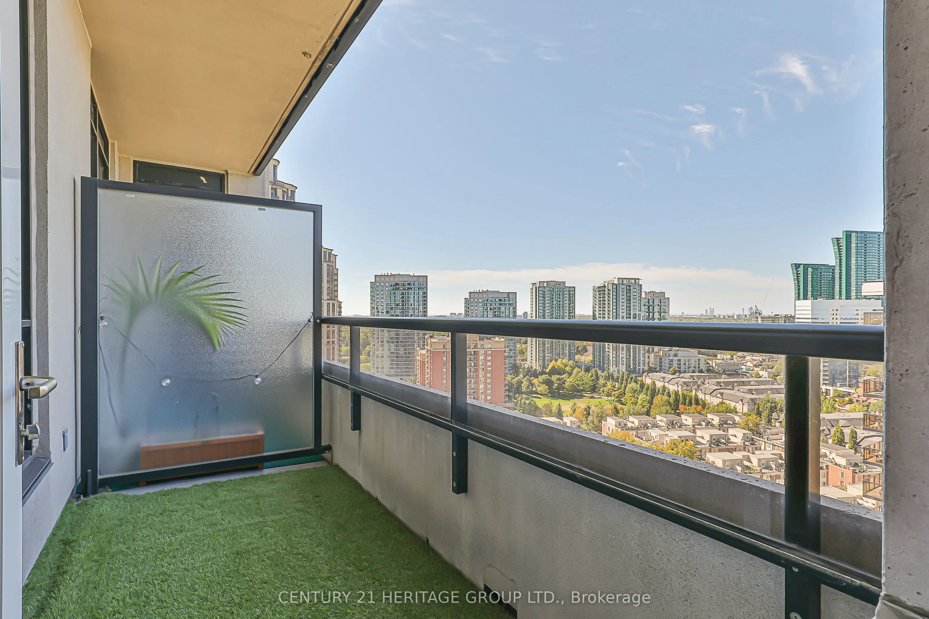 100 Harrison Garden Boulevard, #1905