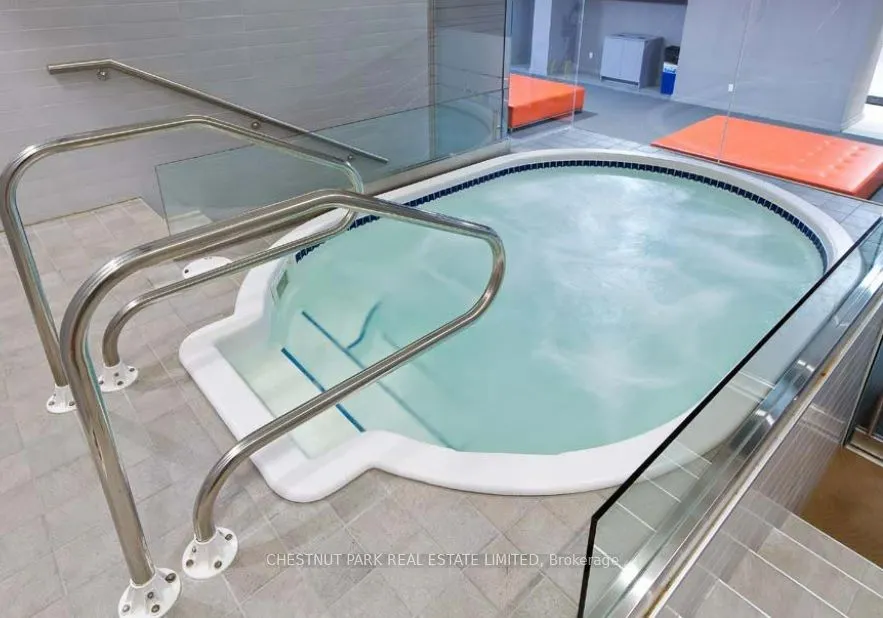 637 Lake Shore Boulevard W, #319