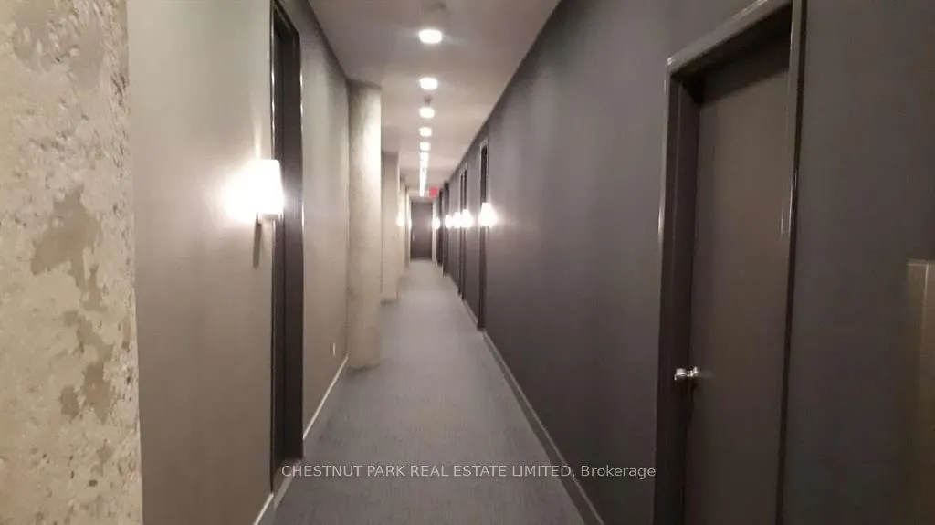 637 Lake Shore Boulevard W, #319