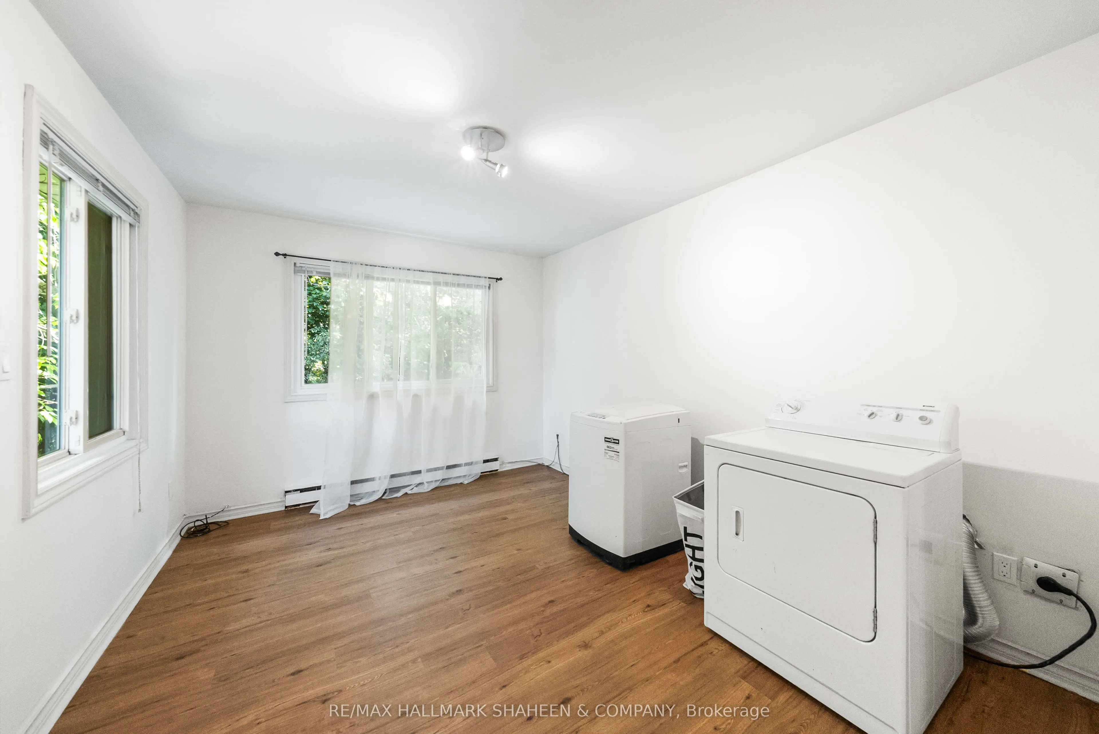 1015 Willowdale Avenue, #Main