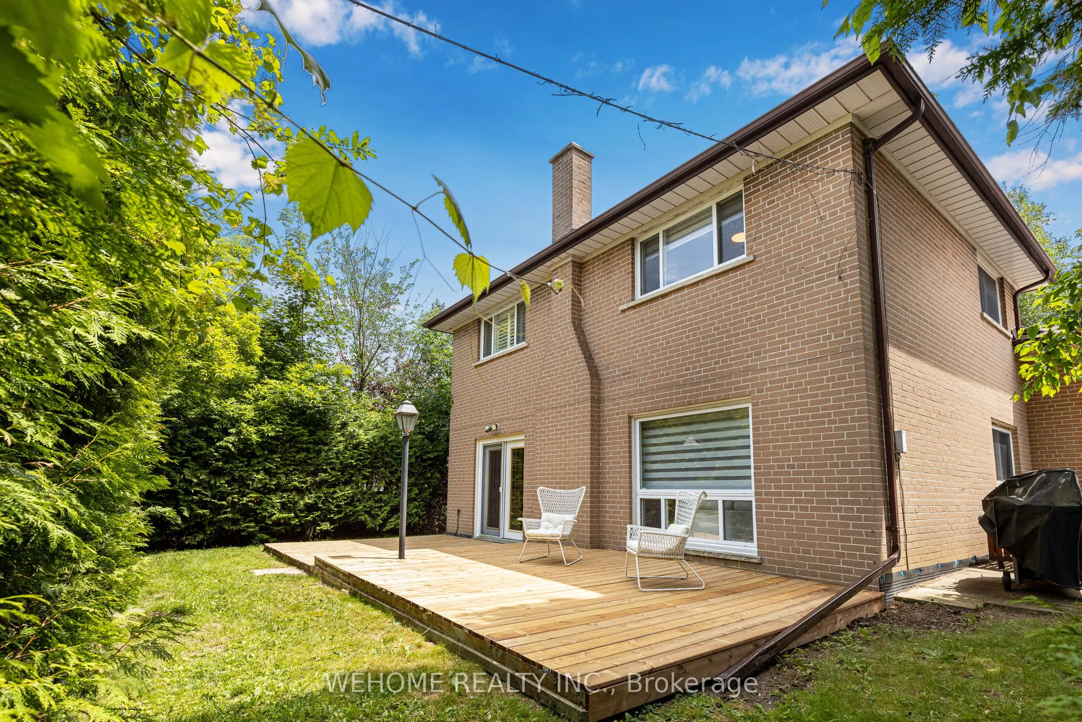 44 Colonnade Road