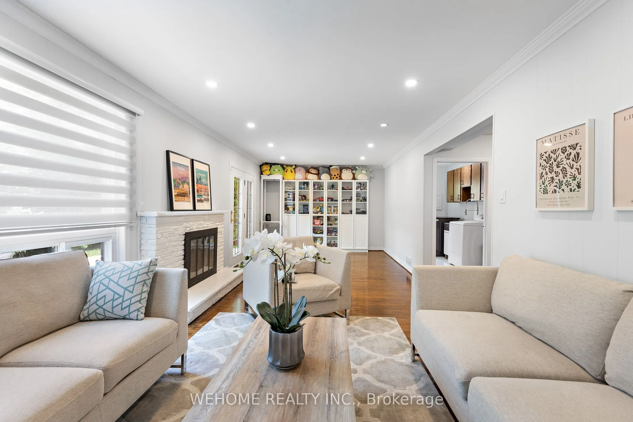 44 Colonnade Road