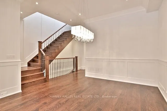 405B Melrose Avenue