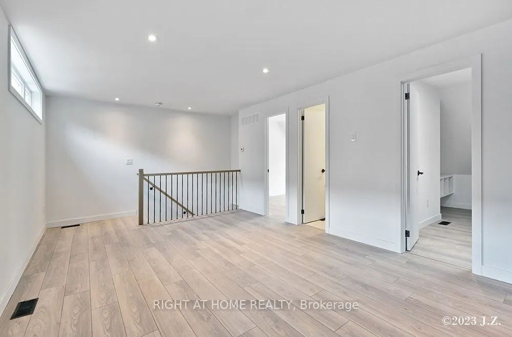 48 Lanark Avenue, #B