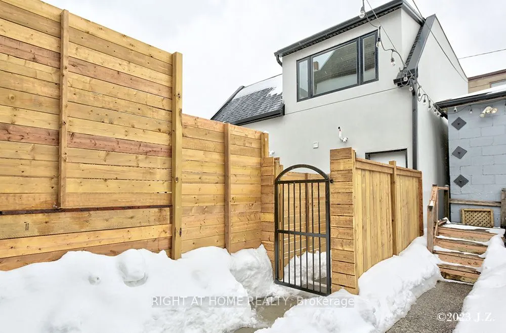 48 Lanark Avenue, #B