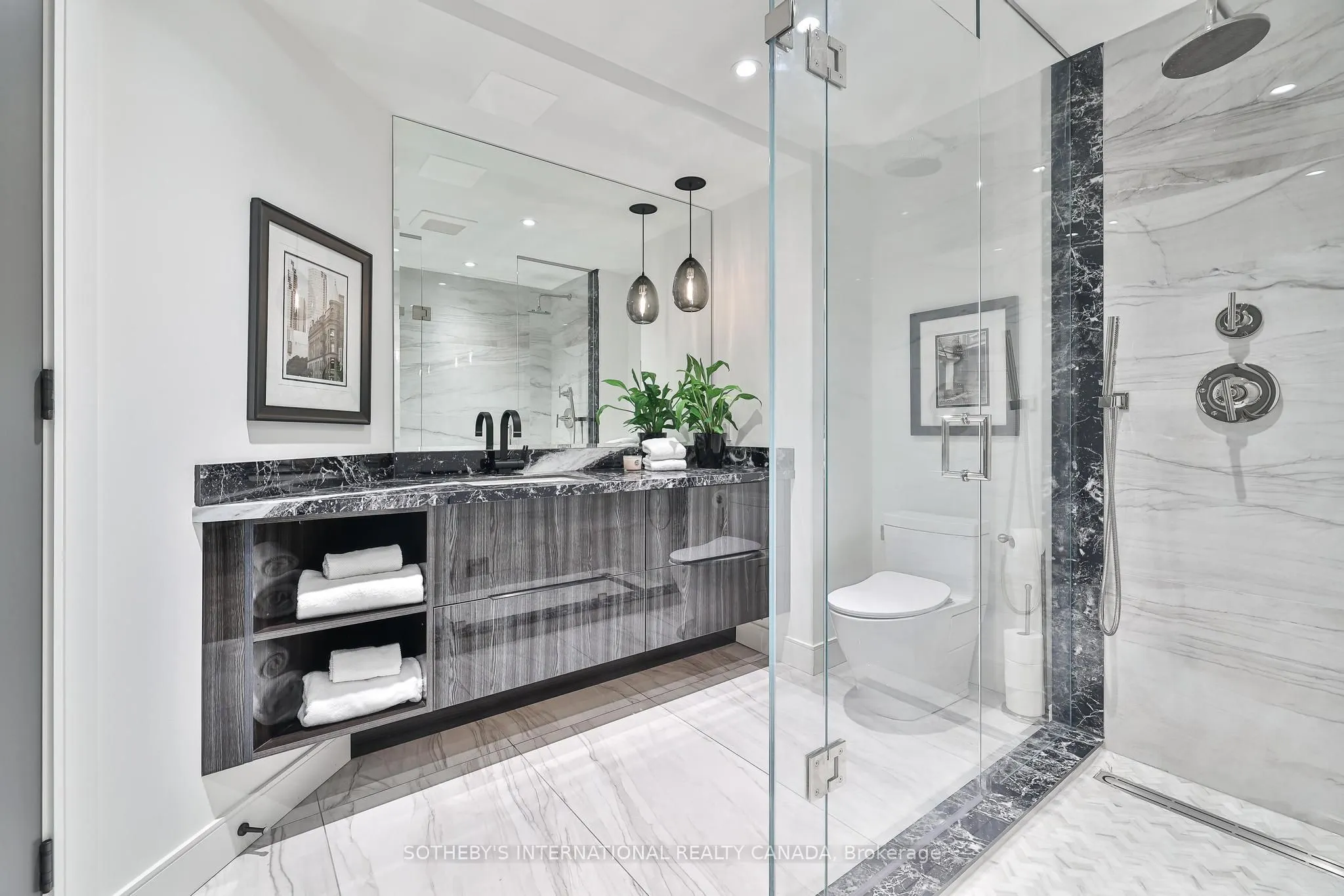 342 Spadina Road, #405