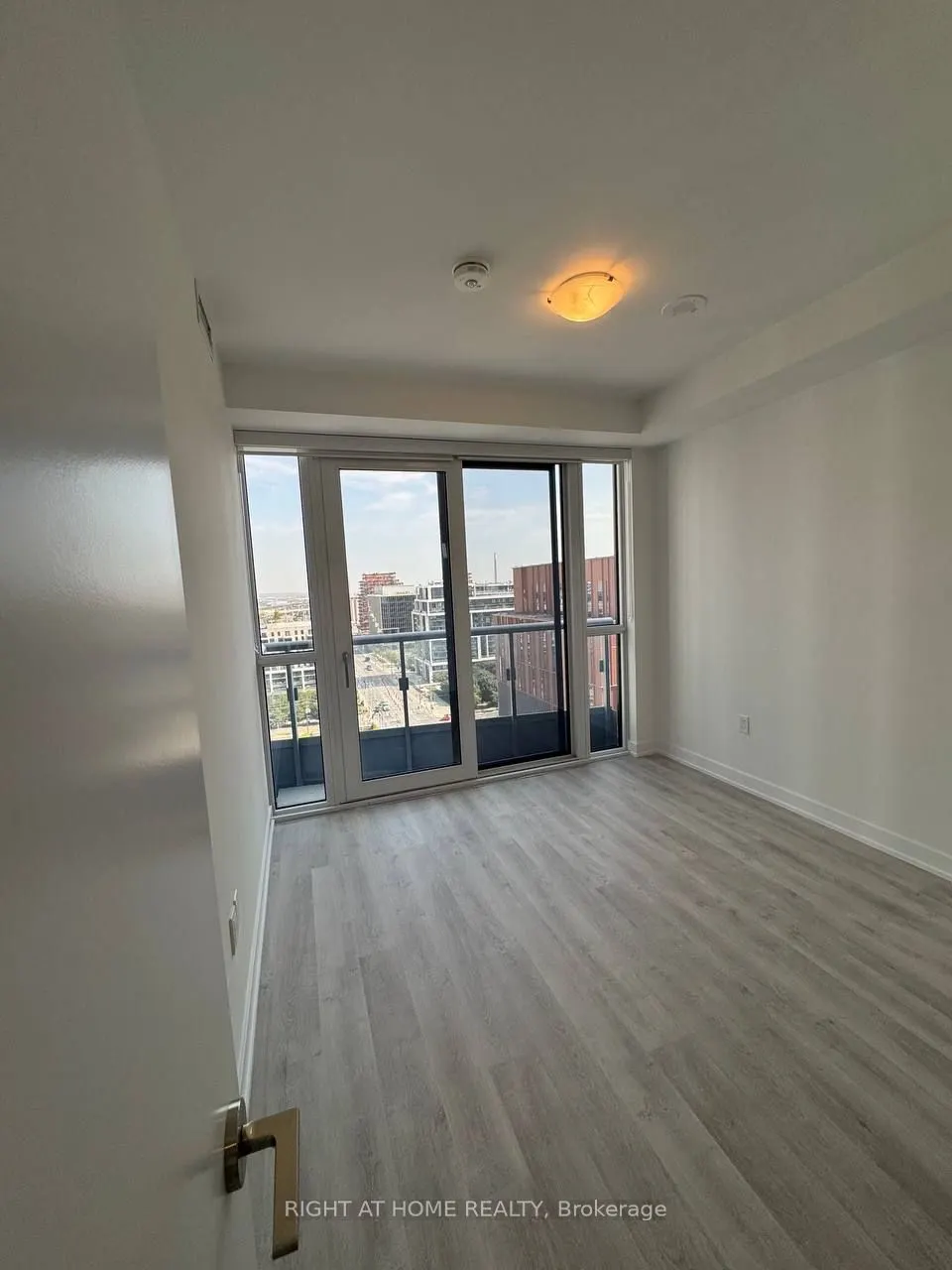 15 Richardson Street, #1512