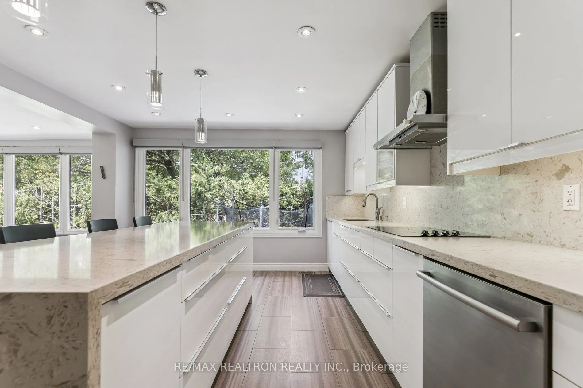 22 Midvale Road