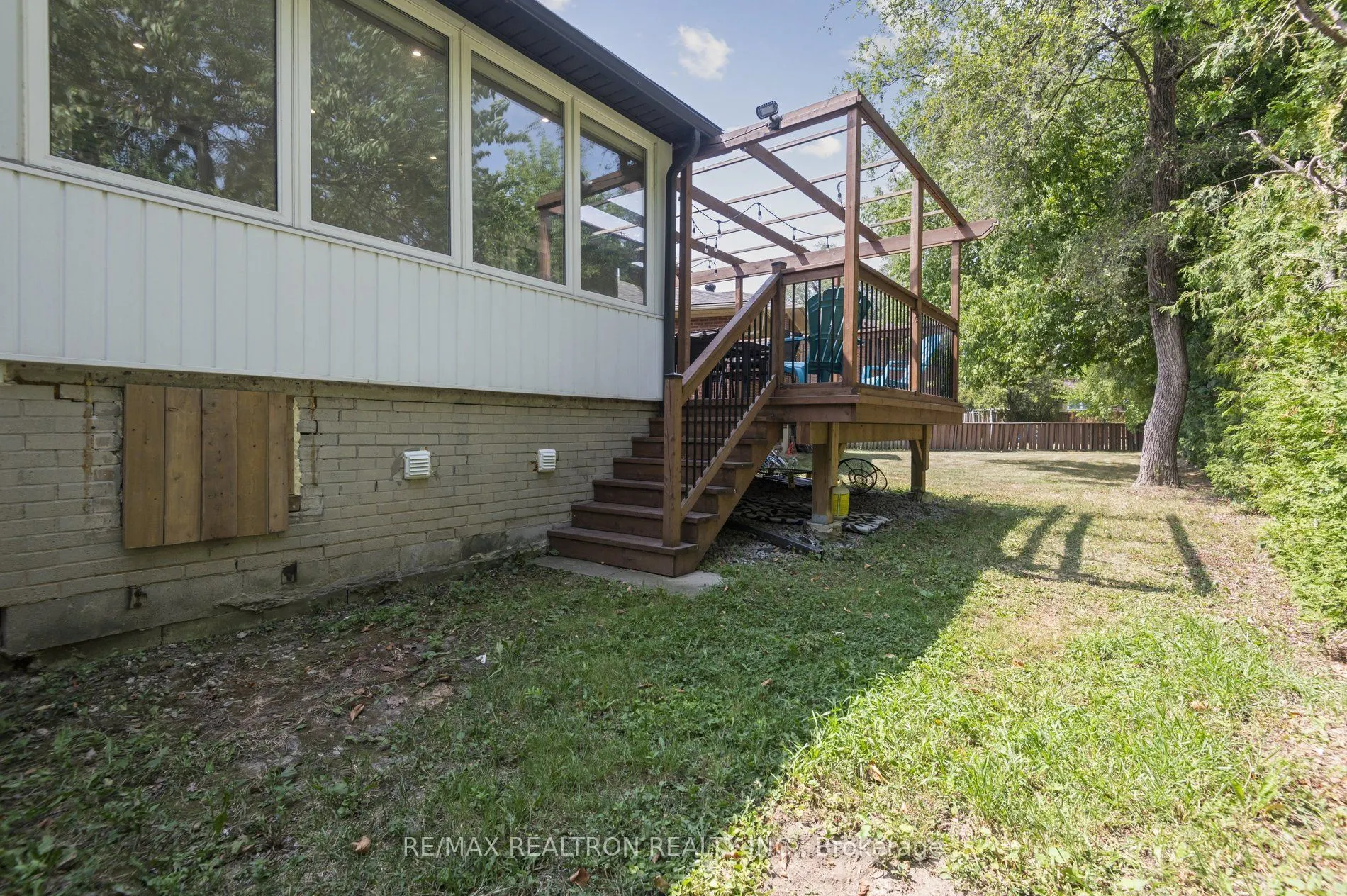 22 Midvale Road