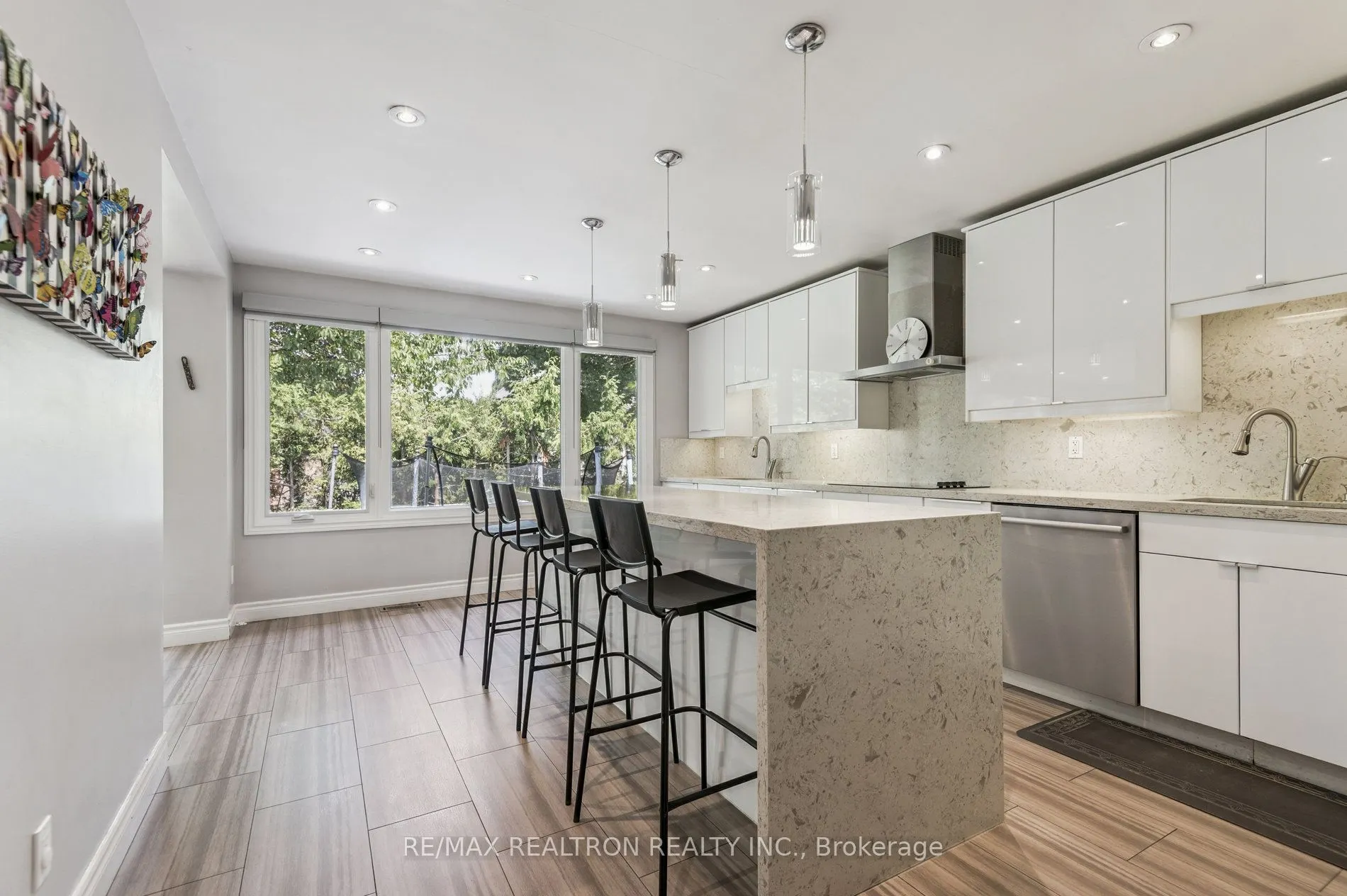 22 Midvale Road
