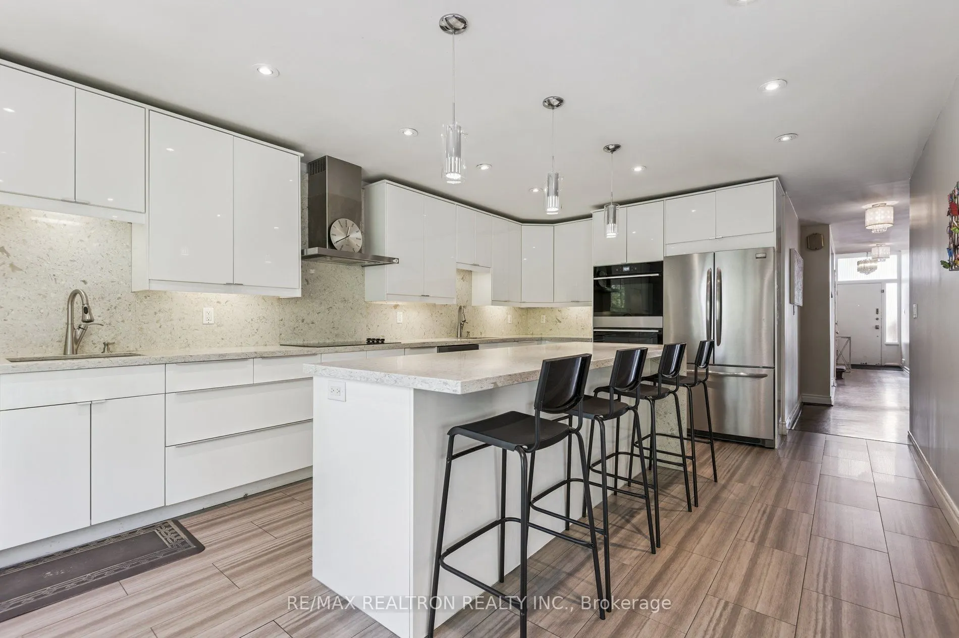 22 Midvale Road
