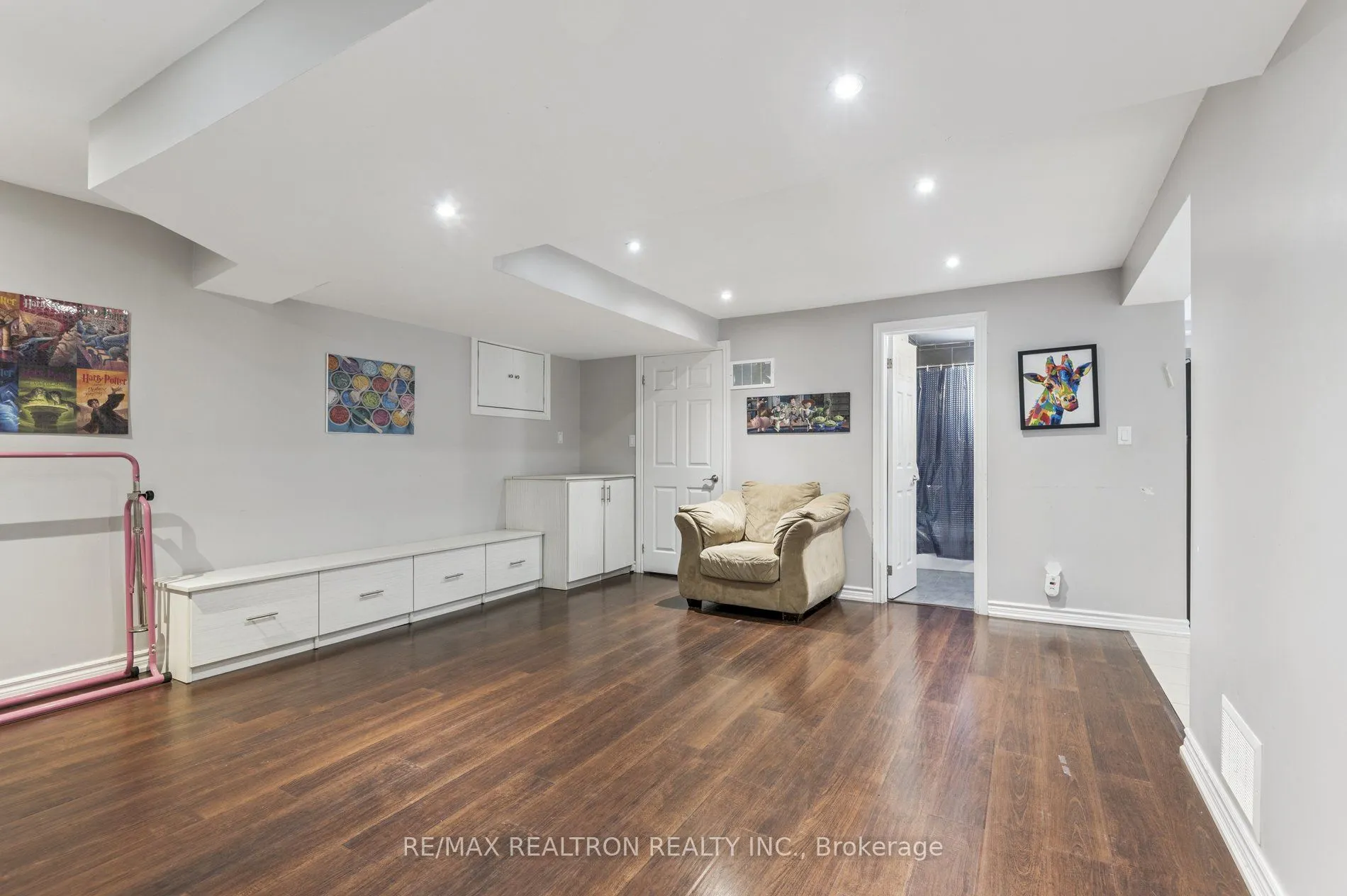 22 Midvale Road