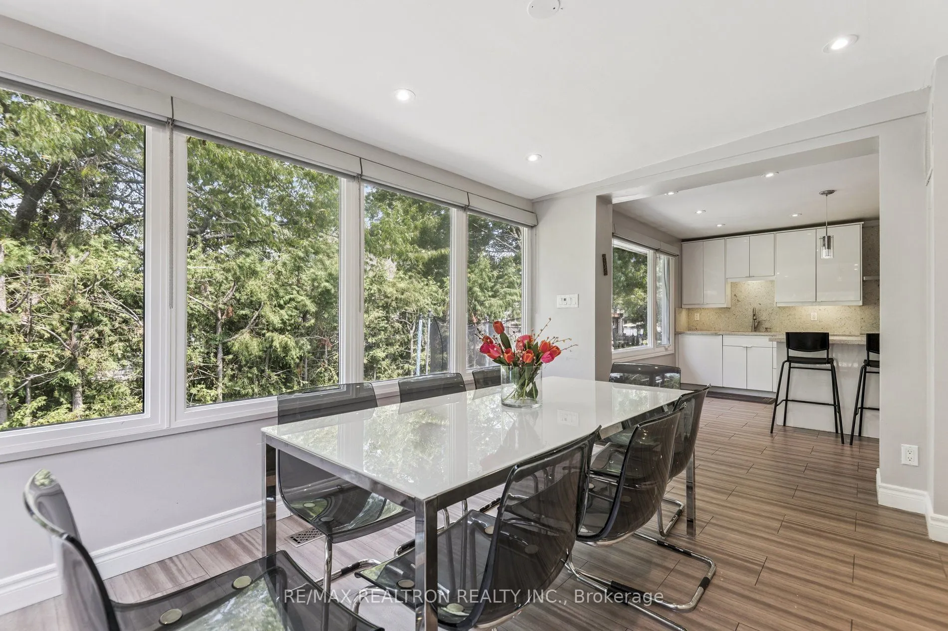 22 Midvale Road