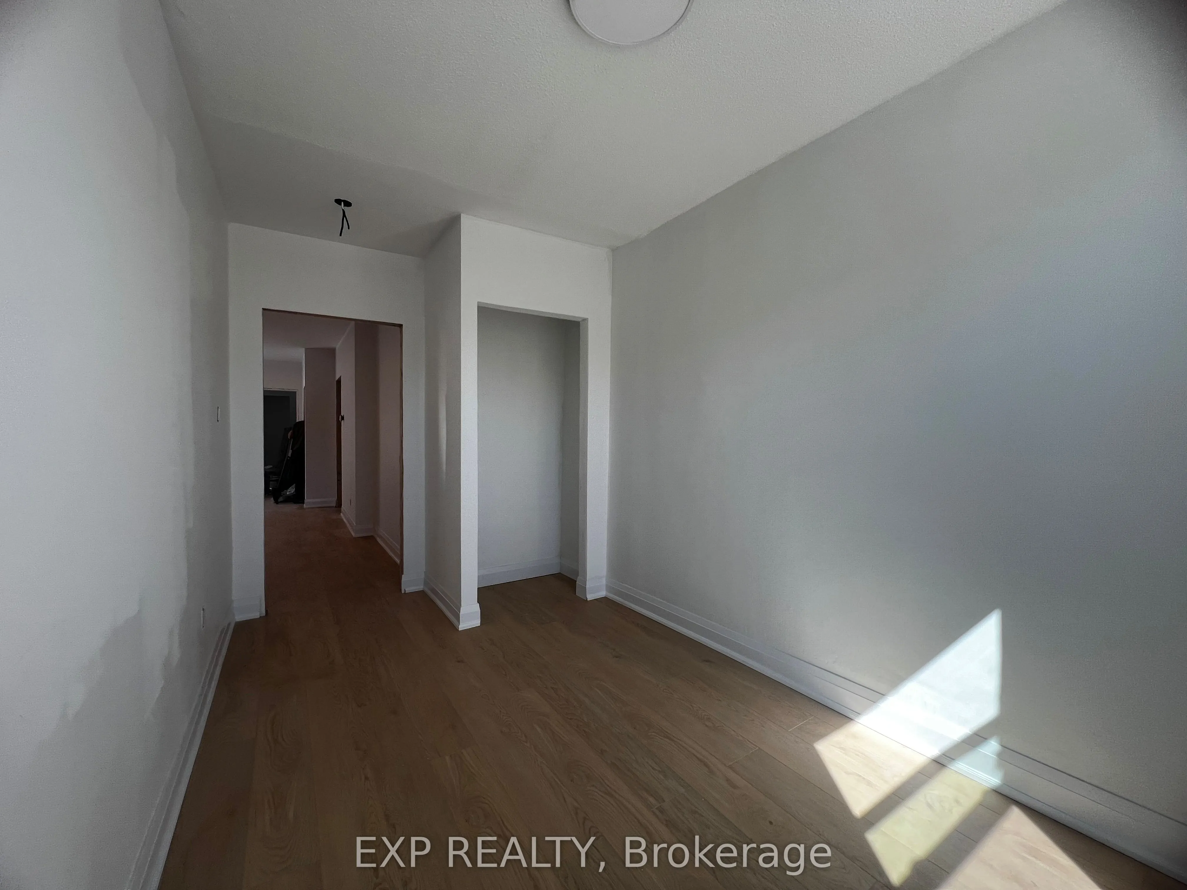 804A St Clair Avenue W, #101
