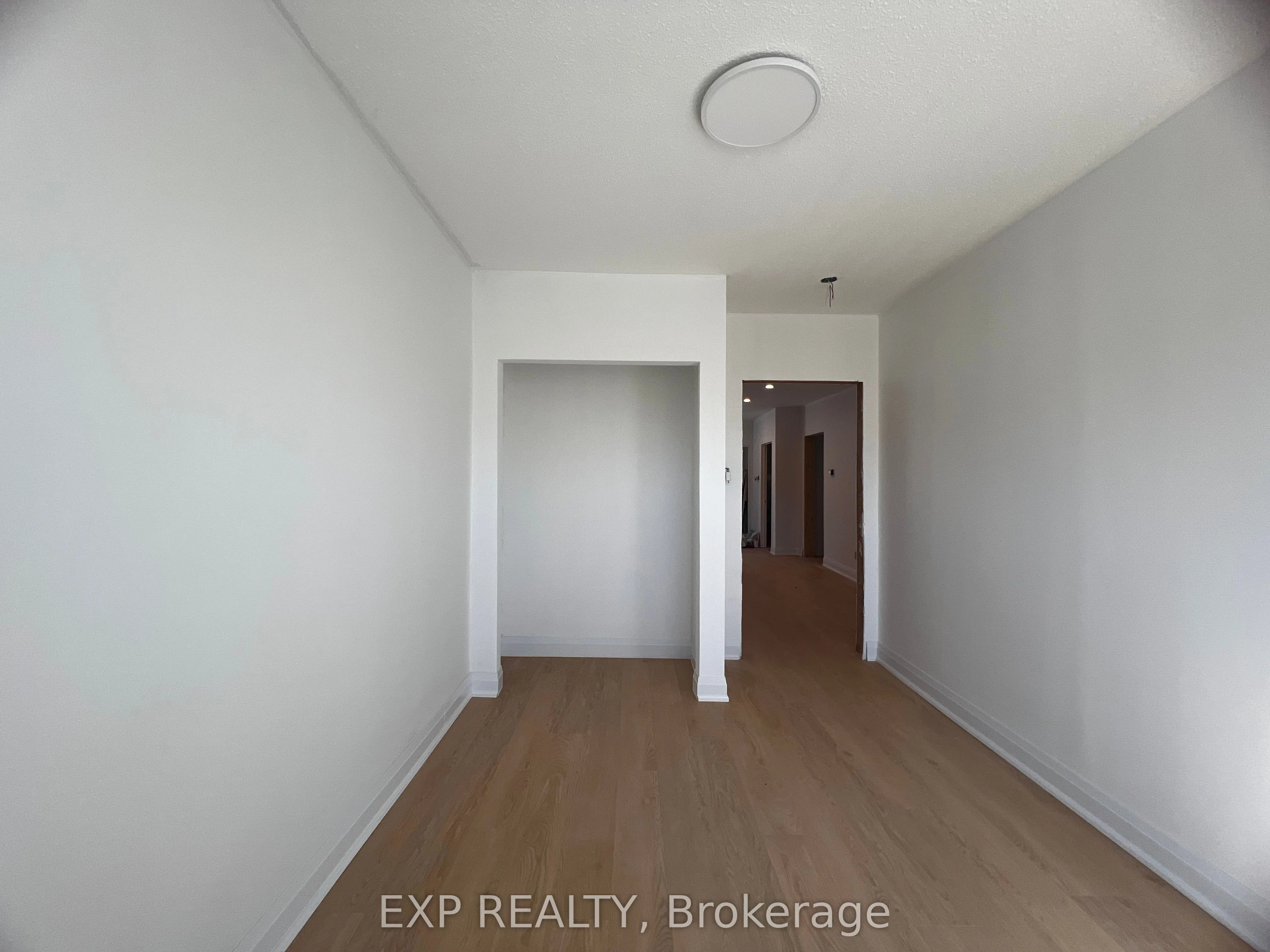 804A St Clair Avenue W, #101