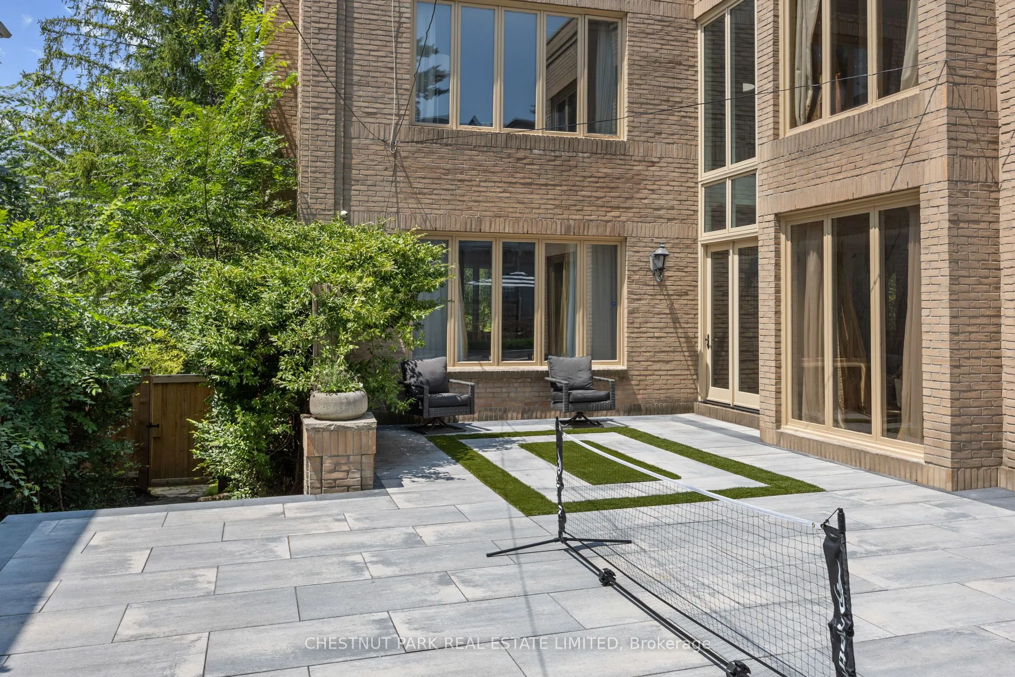 103 Dunloe Road