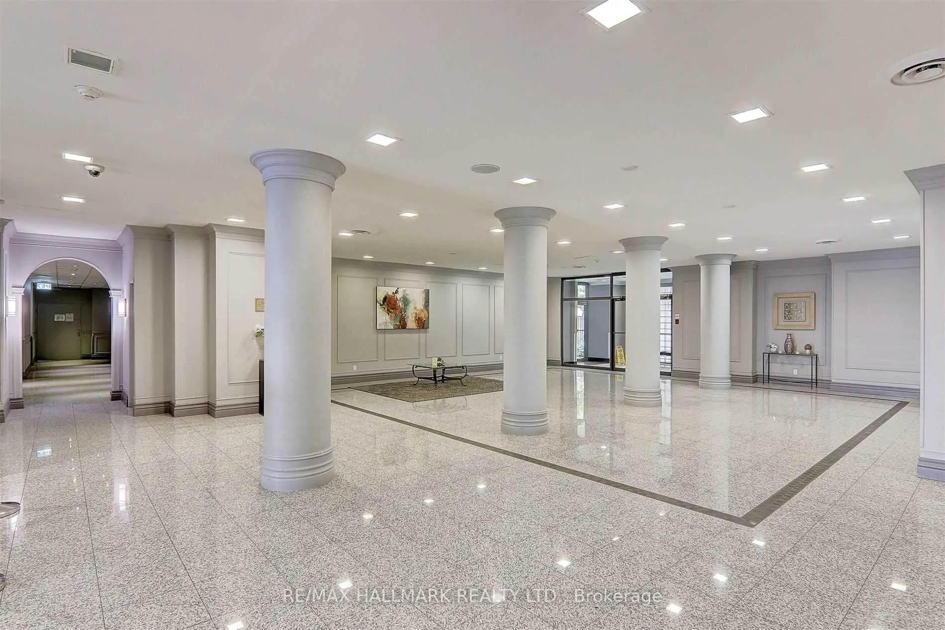 7 Bishop Avenue, #203