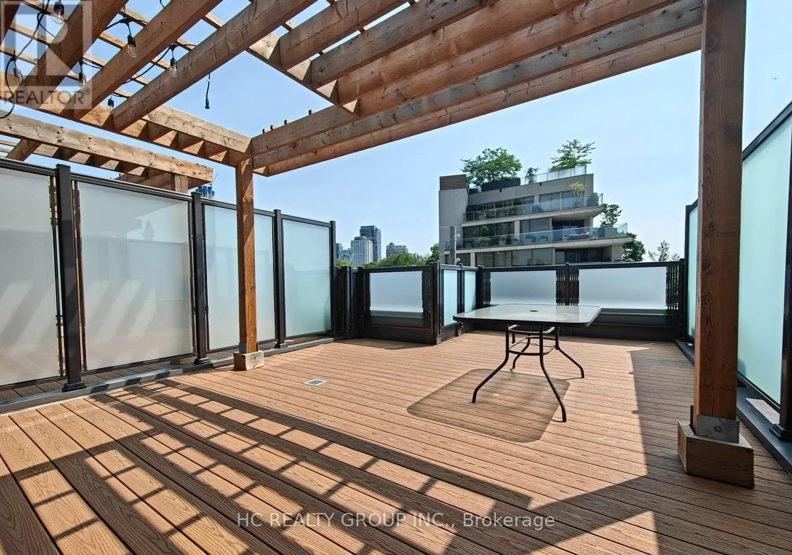 270 Davenport Road, #Unit 11
