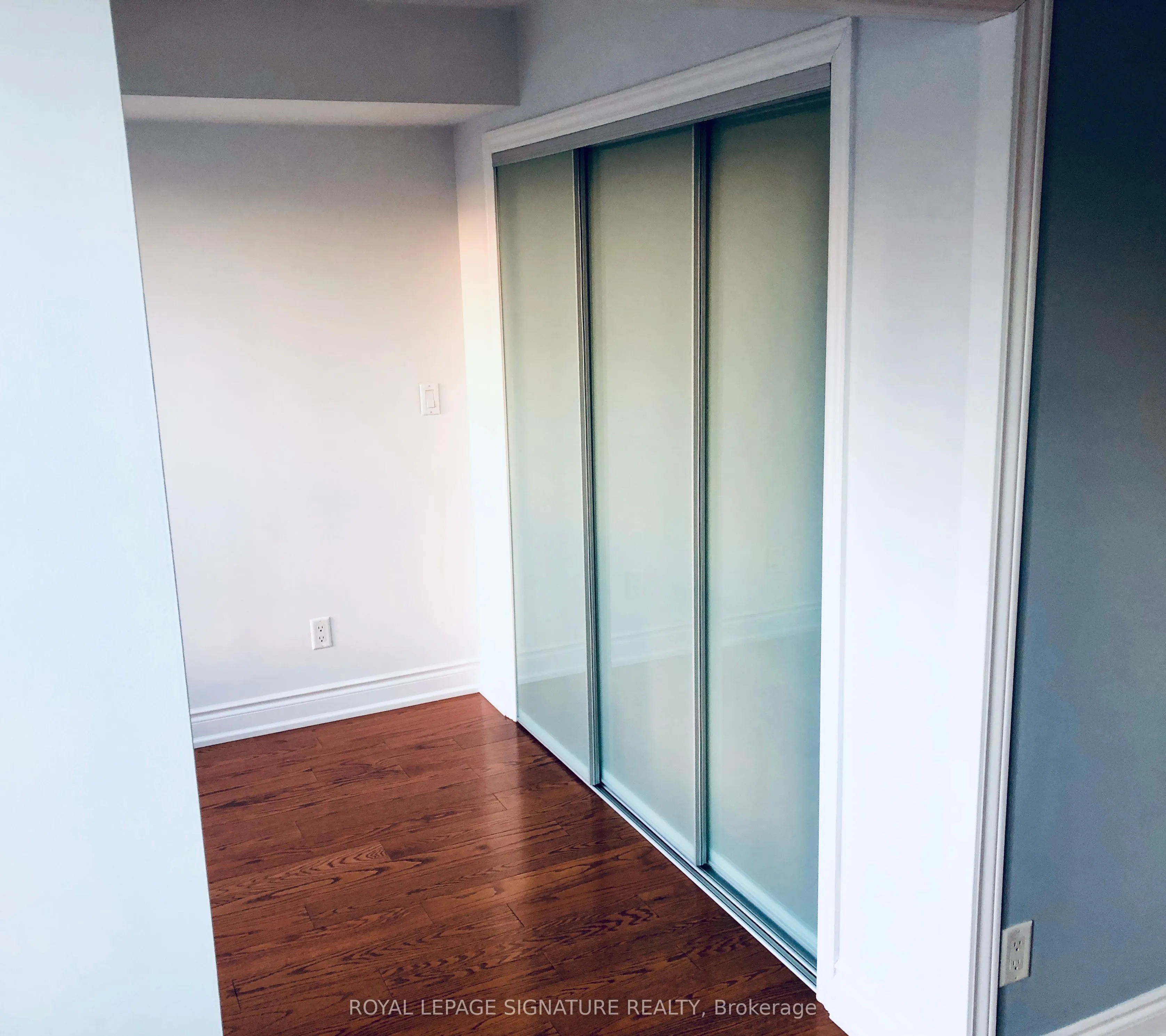 109 Front Street E, #1039