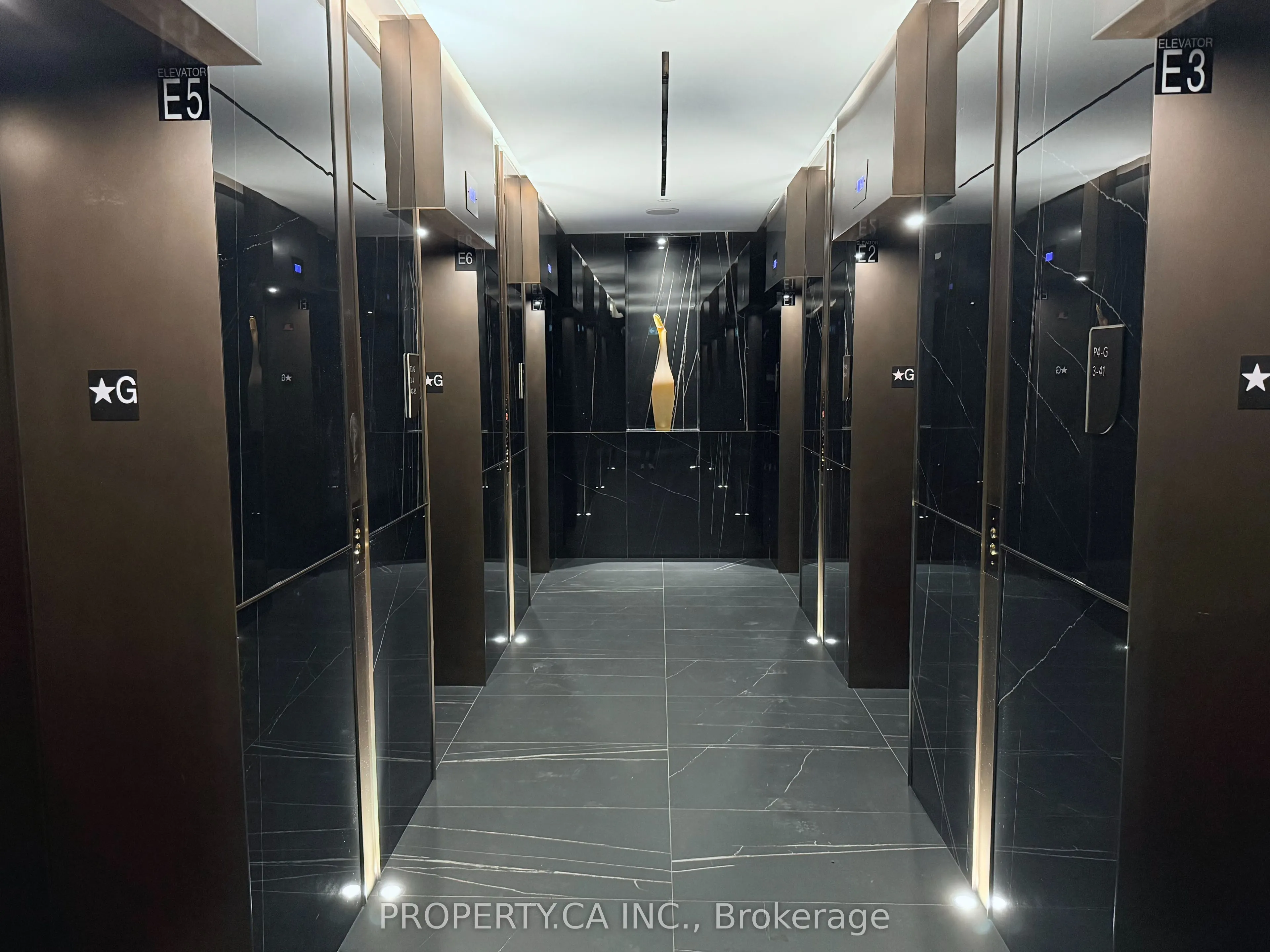 11 Yorkville Avenue, #2214