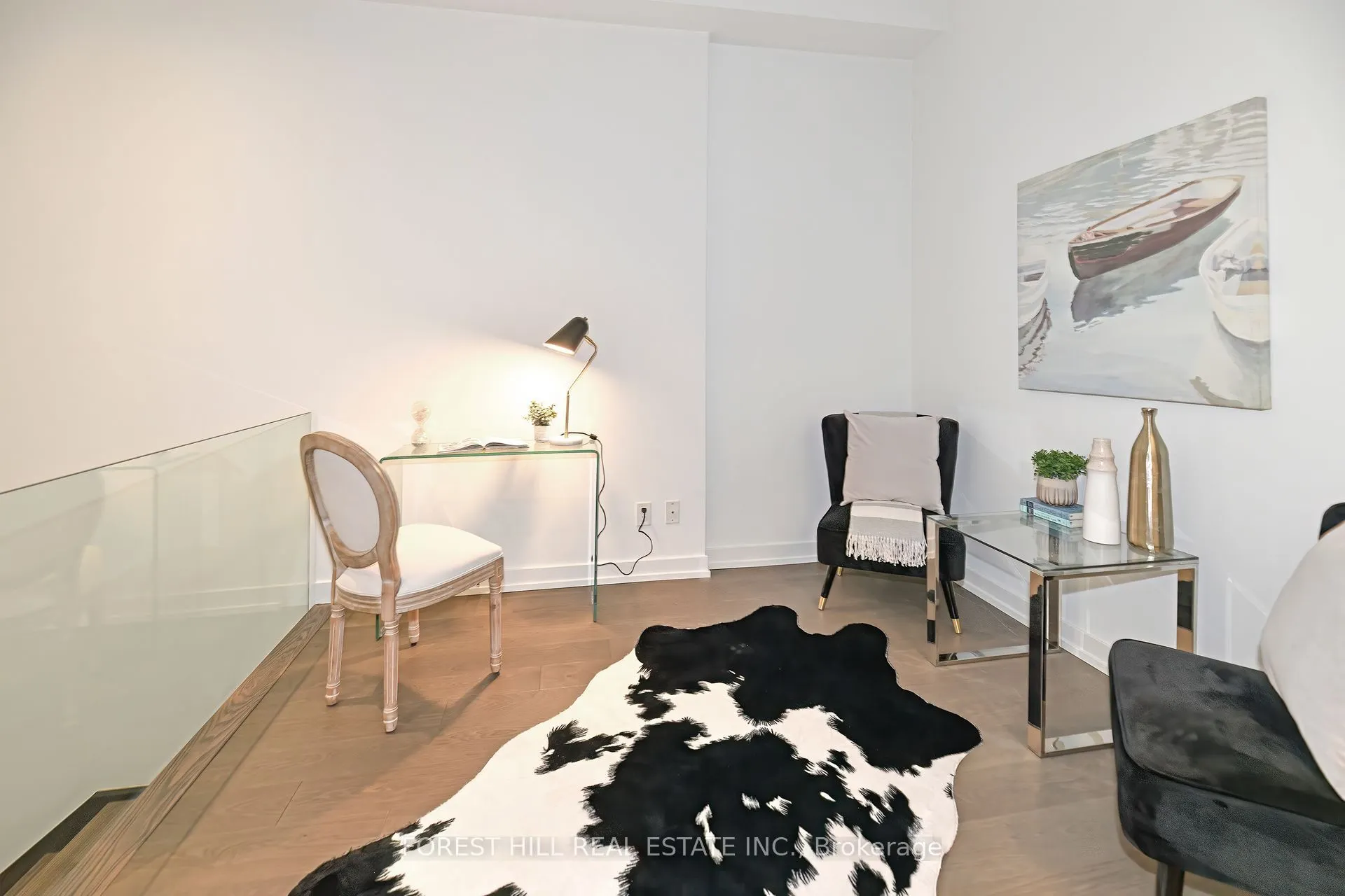 161 Roehampton Avenue, #102