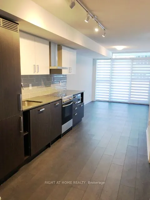 125 Redpath Avenue, #506