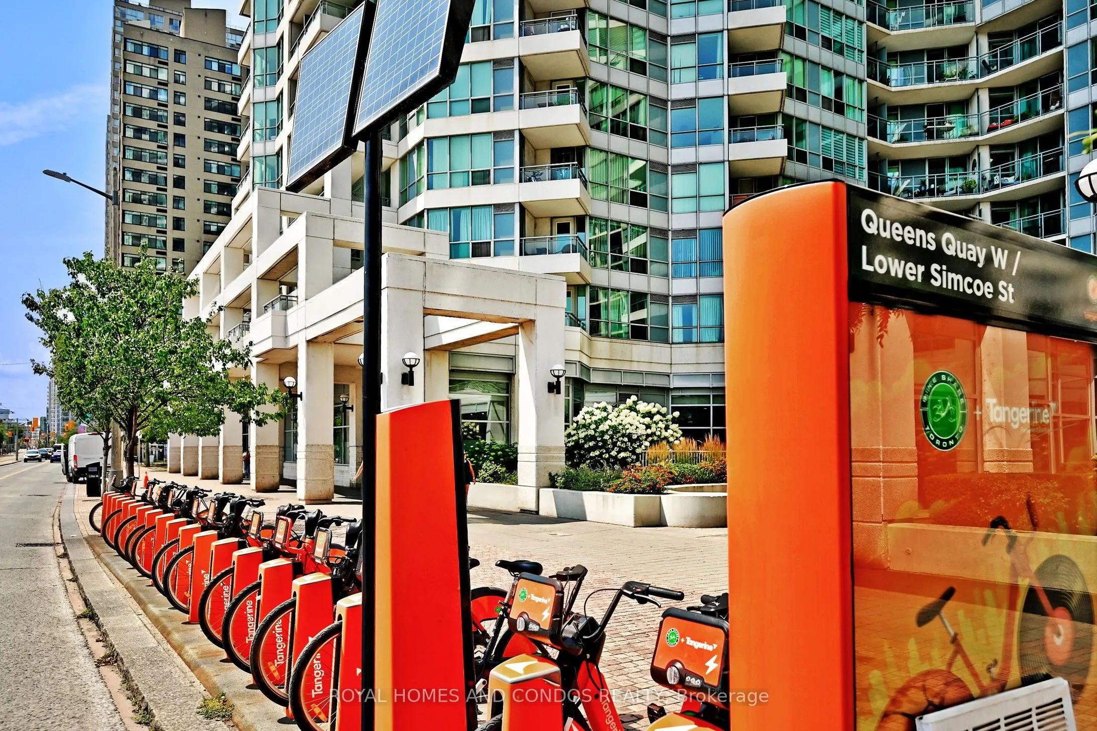 230 Queens Quay W, #618