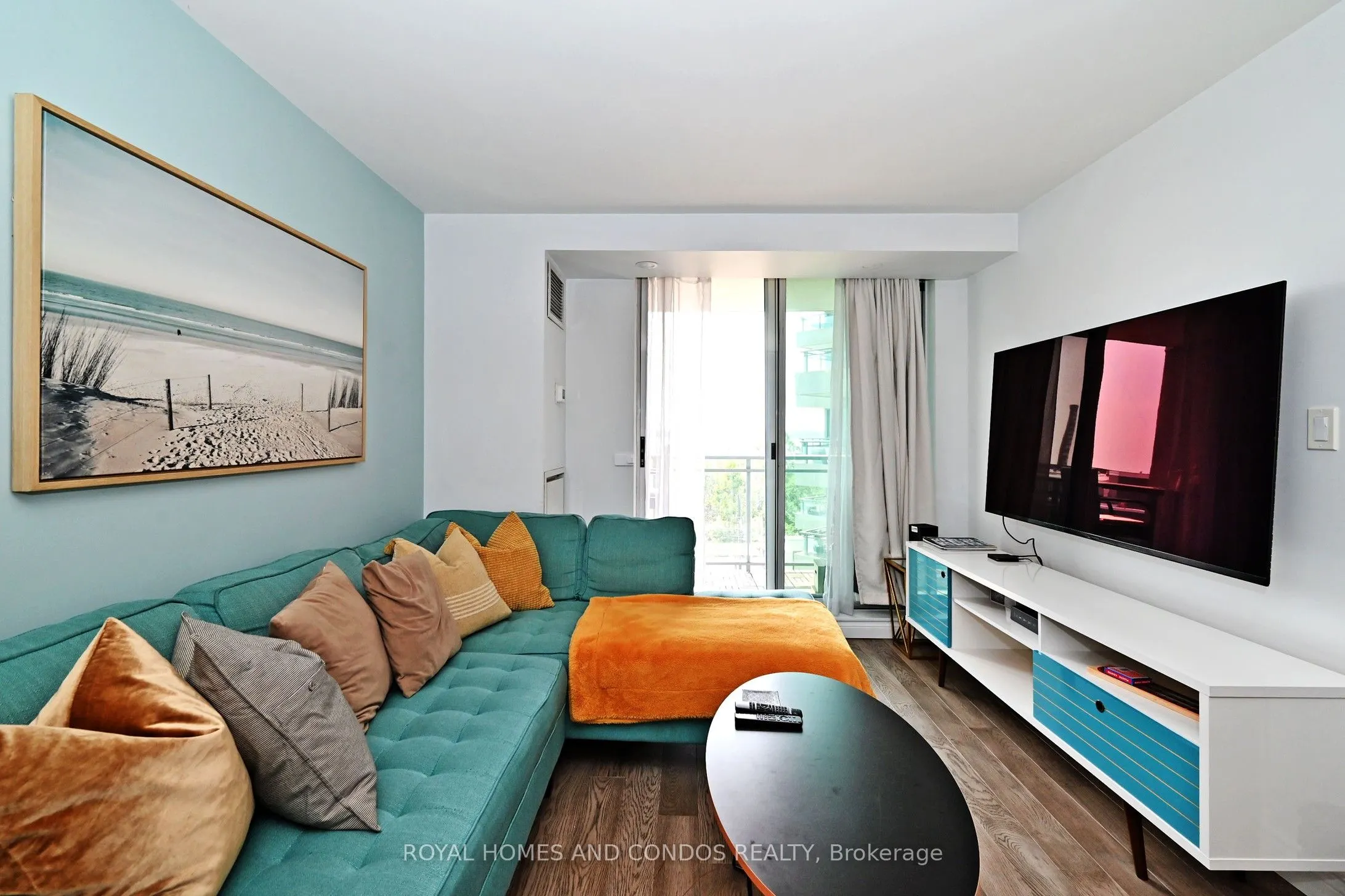 230 Queens Quay W, #618