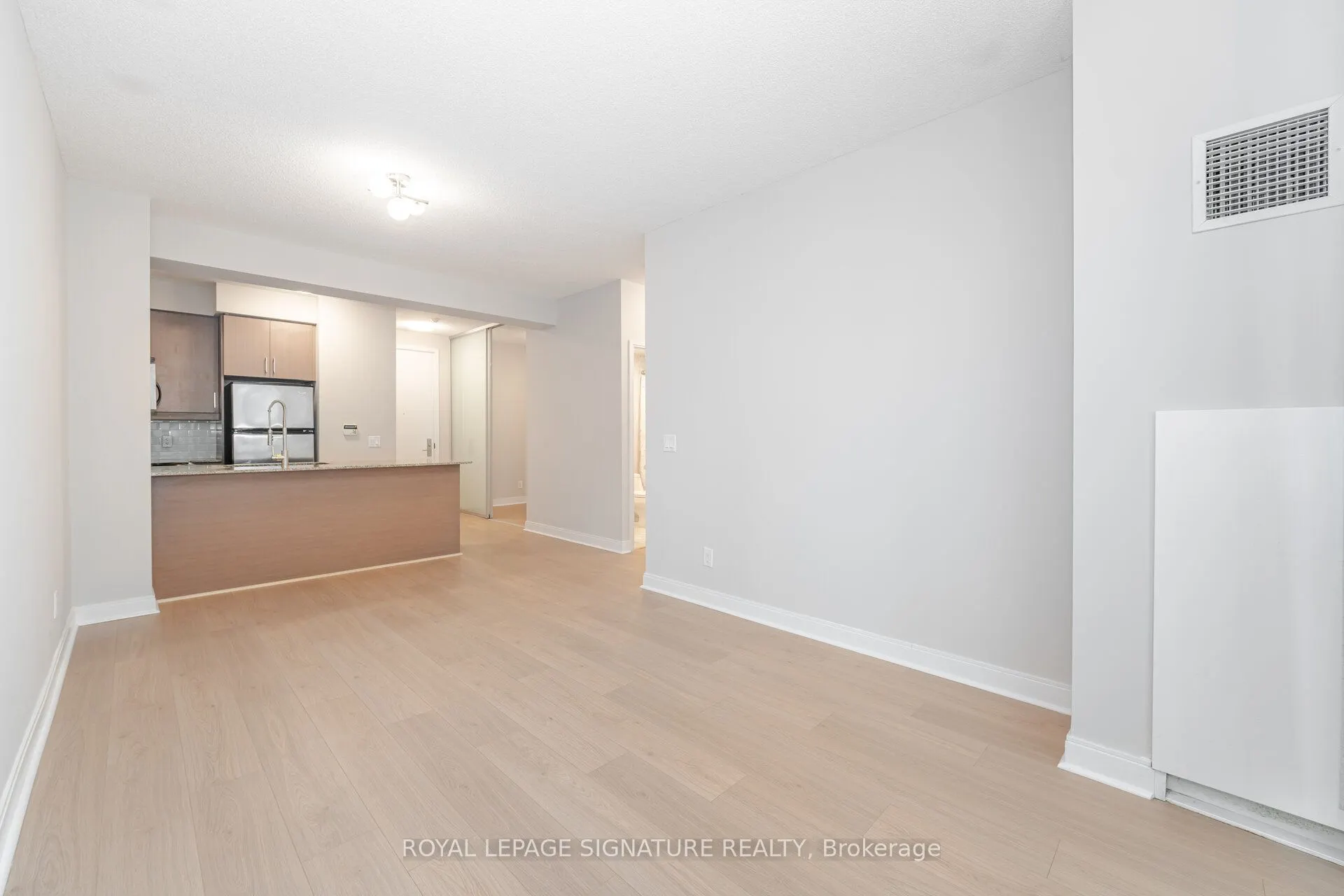 38 The Esplanade, #1003
