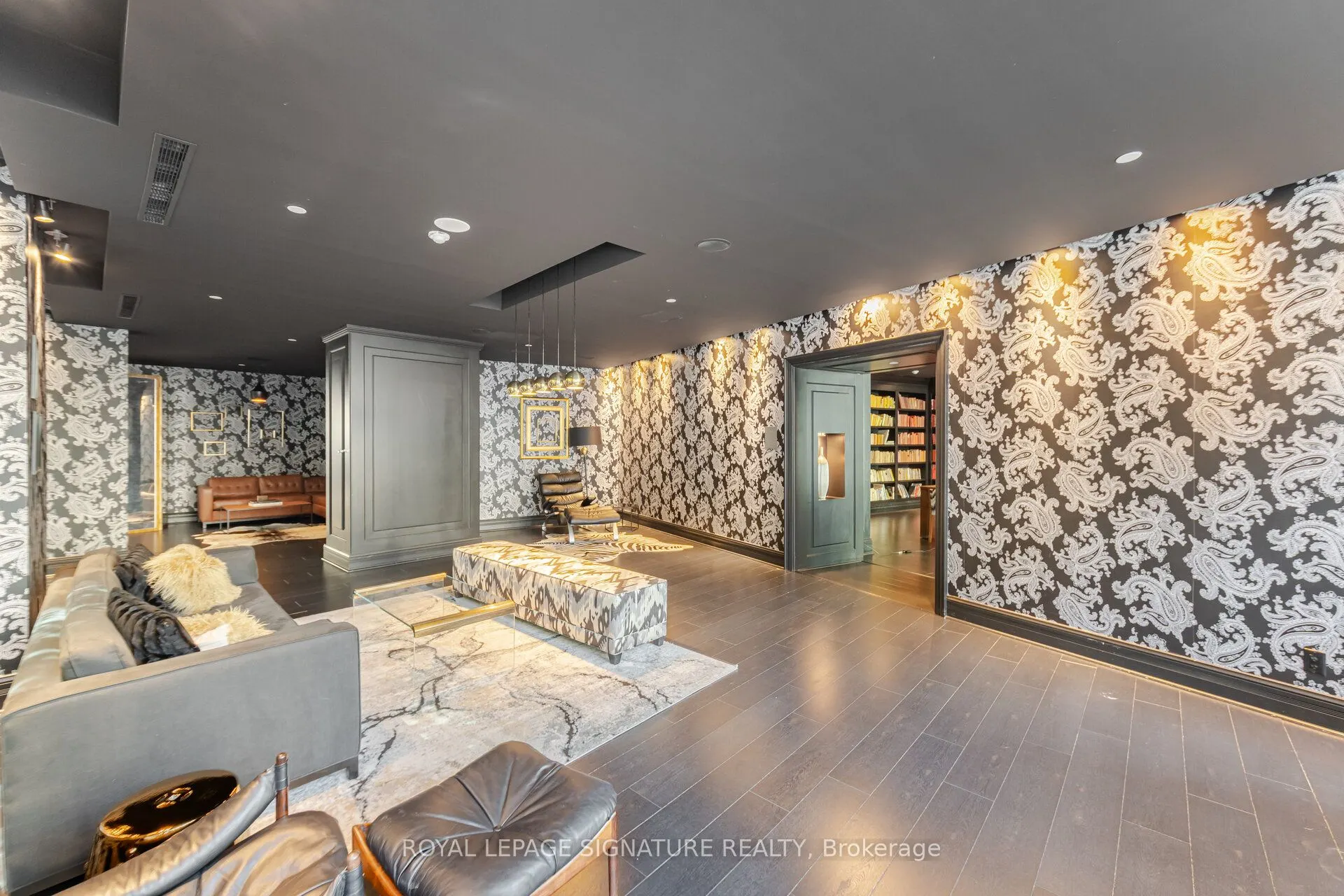 38 The Esplanade, #1003