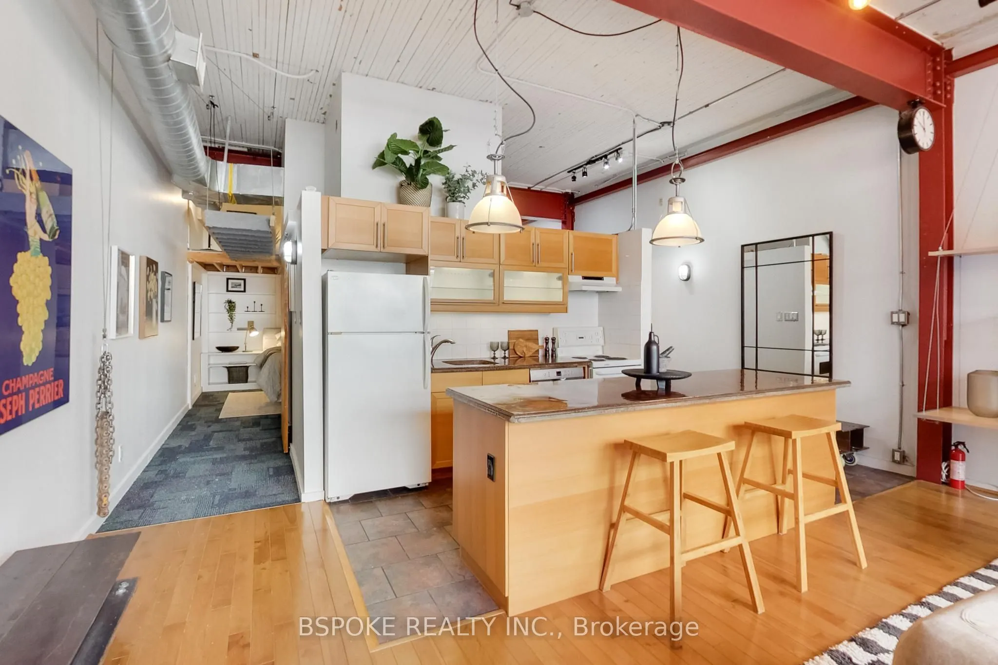 365 Dundas Street E, #115