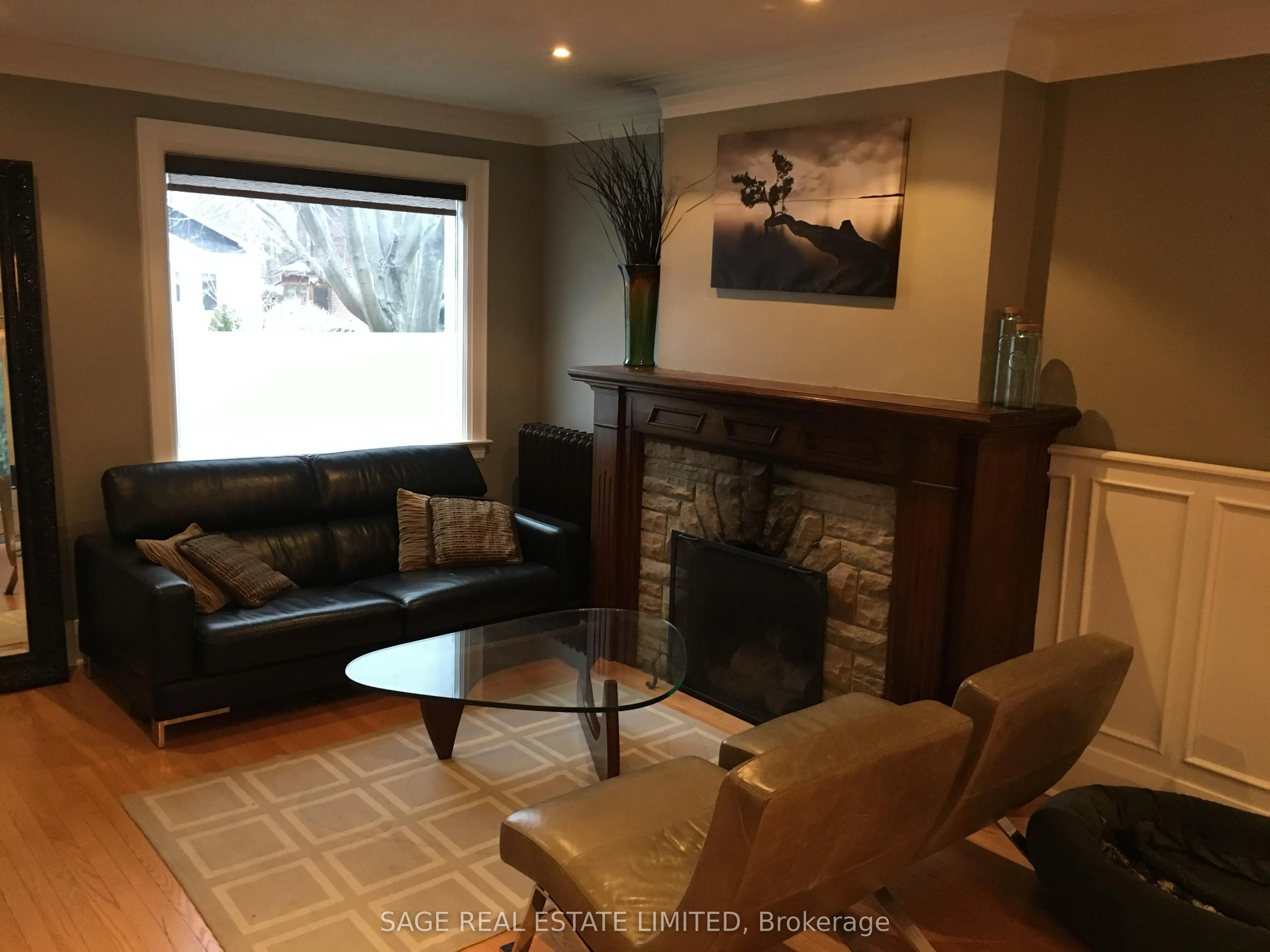 569 Soudan Avenue