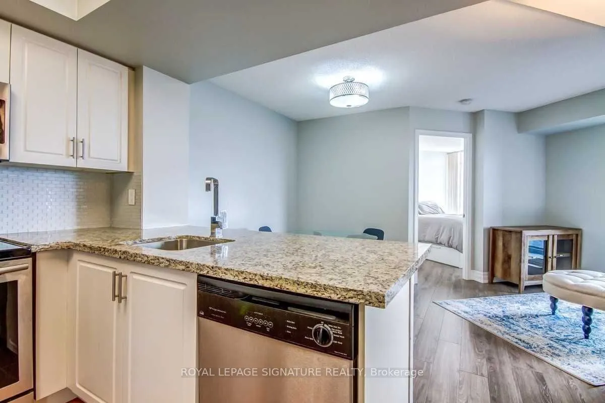 28 Harrison Garden Boulevard, #1703