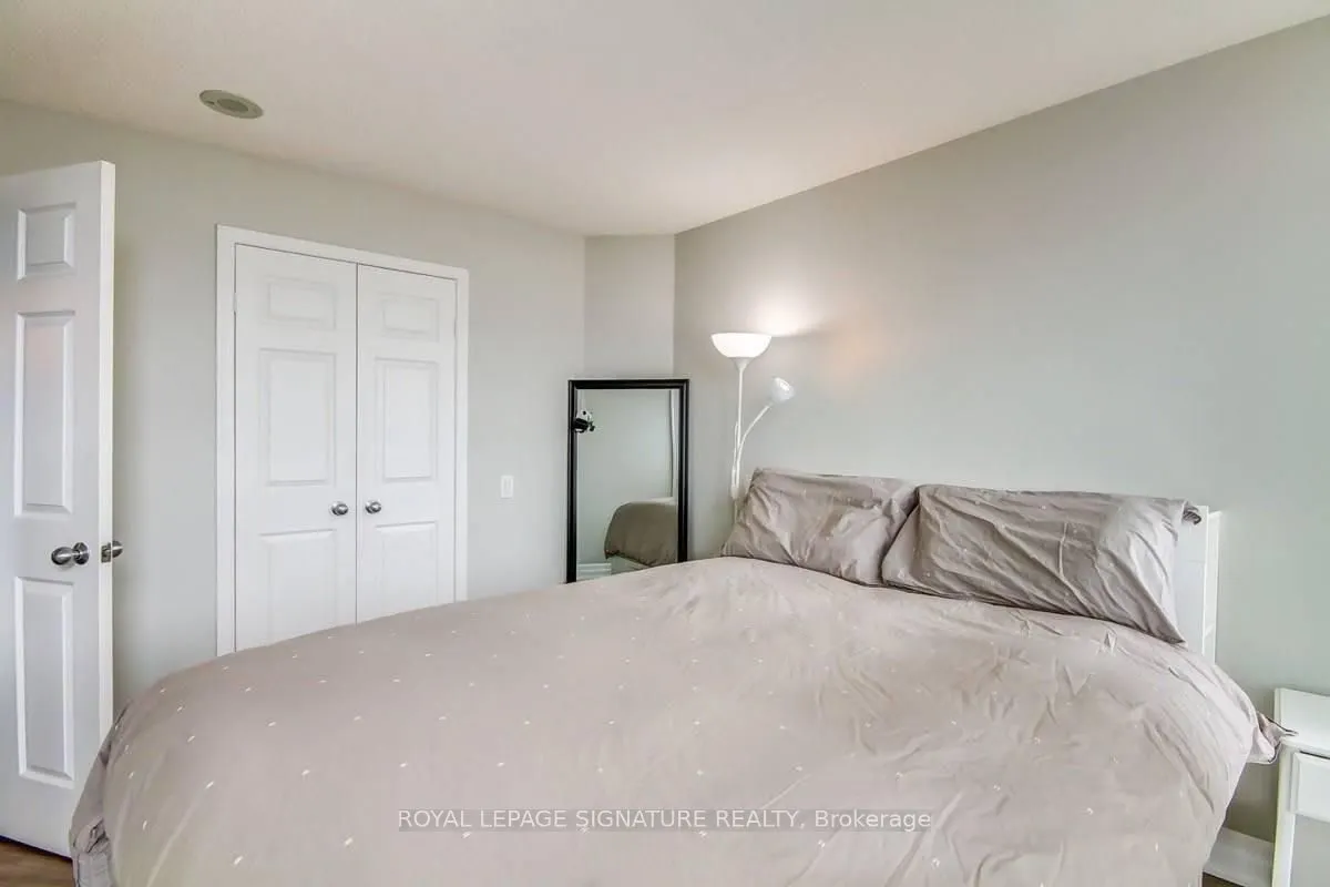 28 Harrison Garden Boulevard, #1703