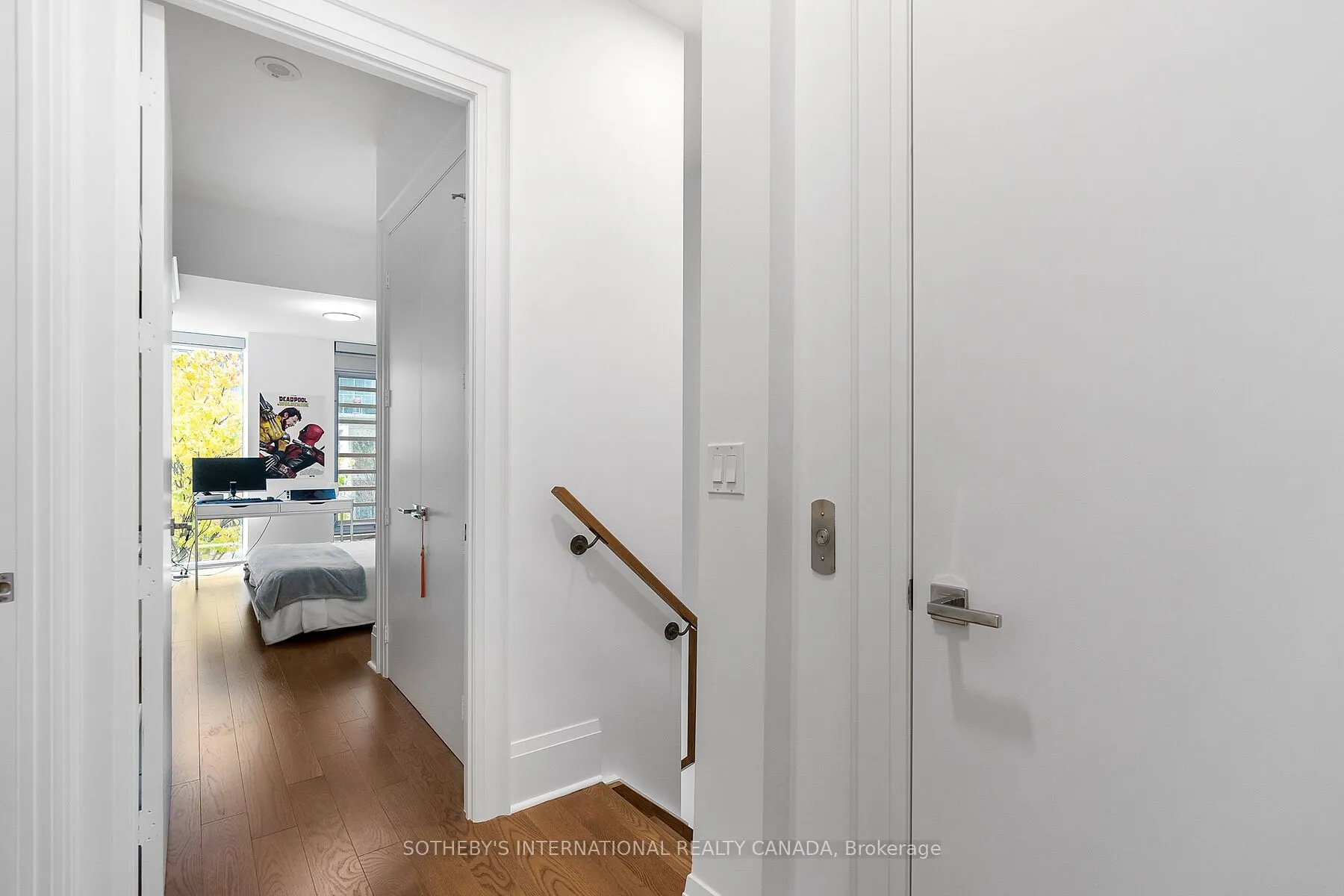 29 Queens Quay E, #Th 115