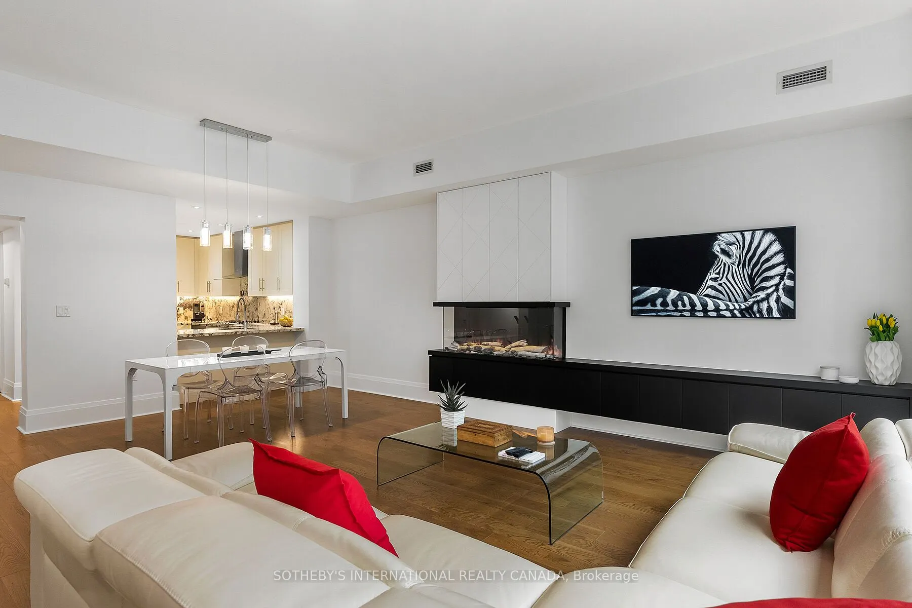 29 Queens Quay E, #Th 115