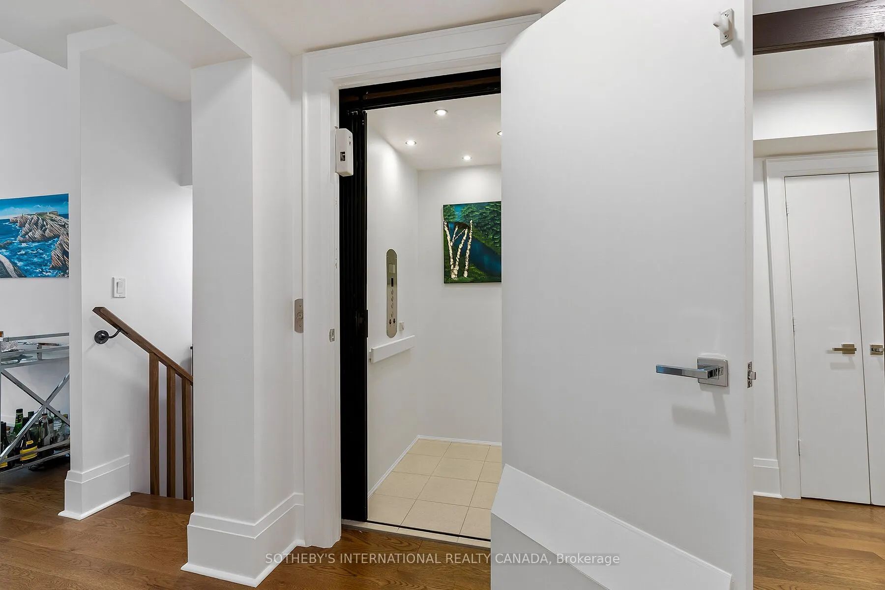 29 Queens Quay E, #Th 115