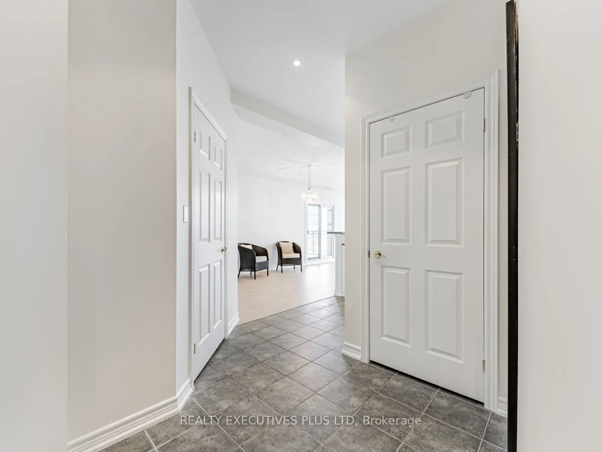 1 Leaside Park Drive, #709