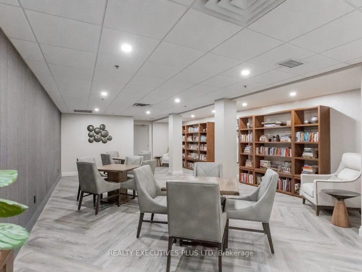 1 Leaside Park Drive, #709