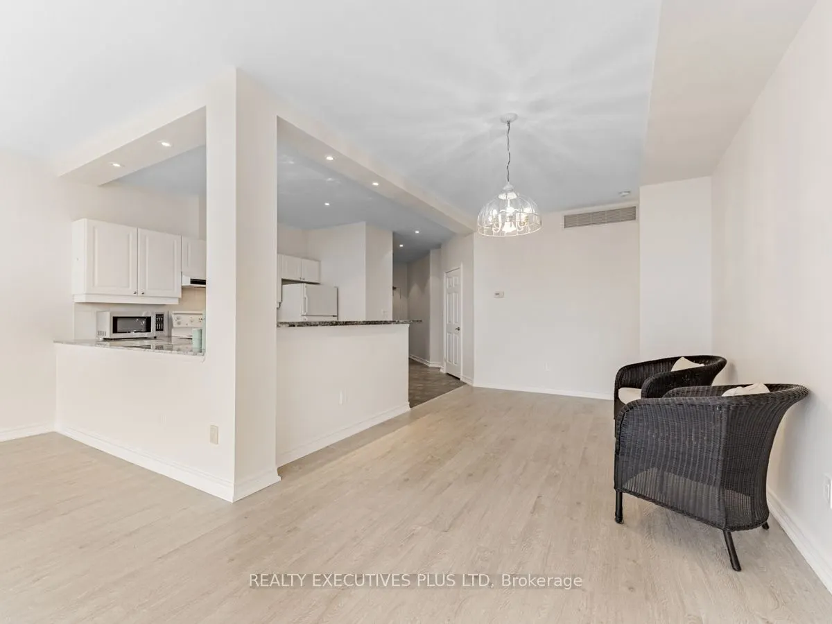 1 Leaside Park Drive, #709