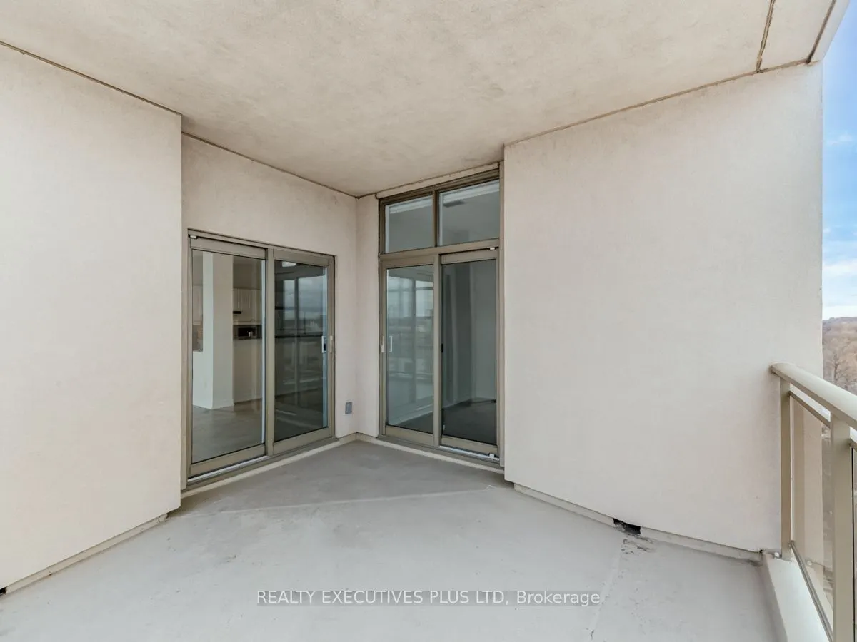 1 Leaside Park Drive, #709