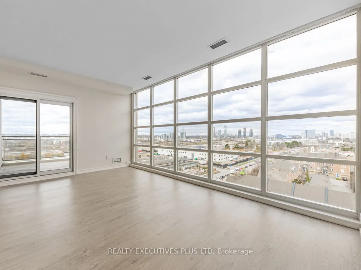 1 Leaside Park Drive, #709