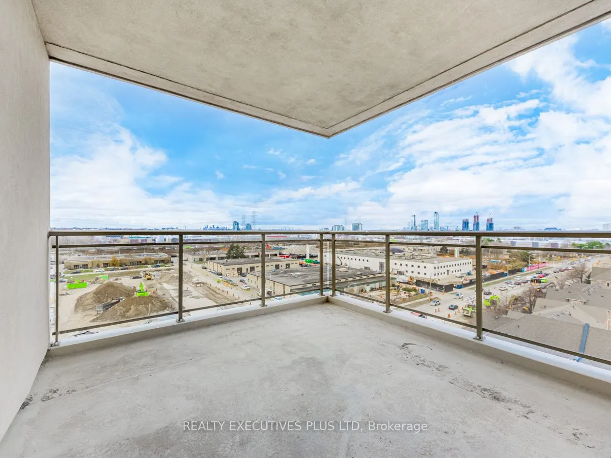 1 Leaside Park Drive, #709