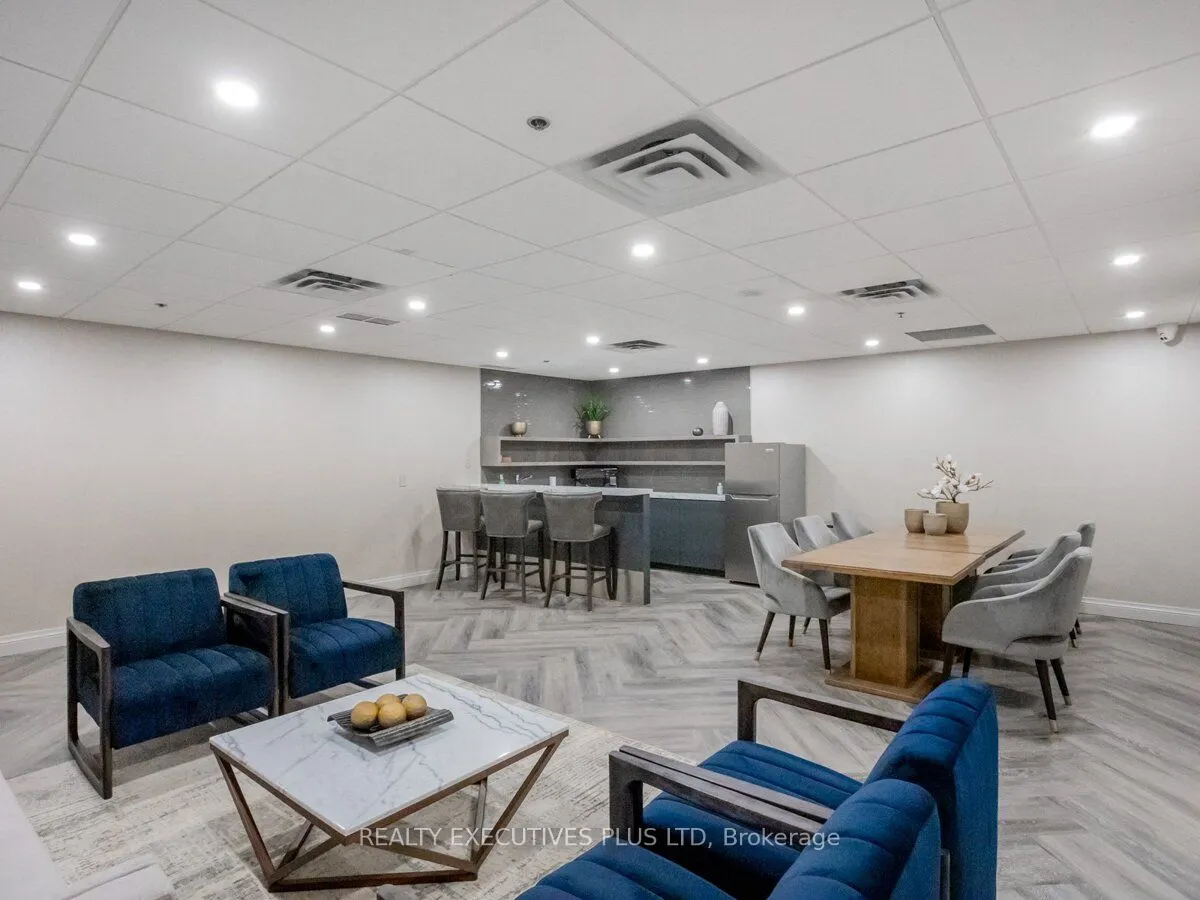 1 Leaside Park Drive, #709
