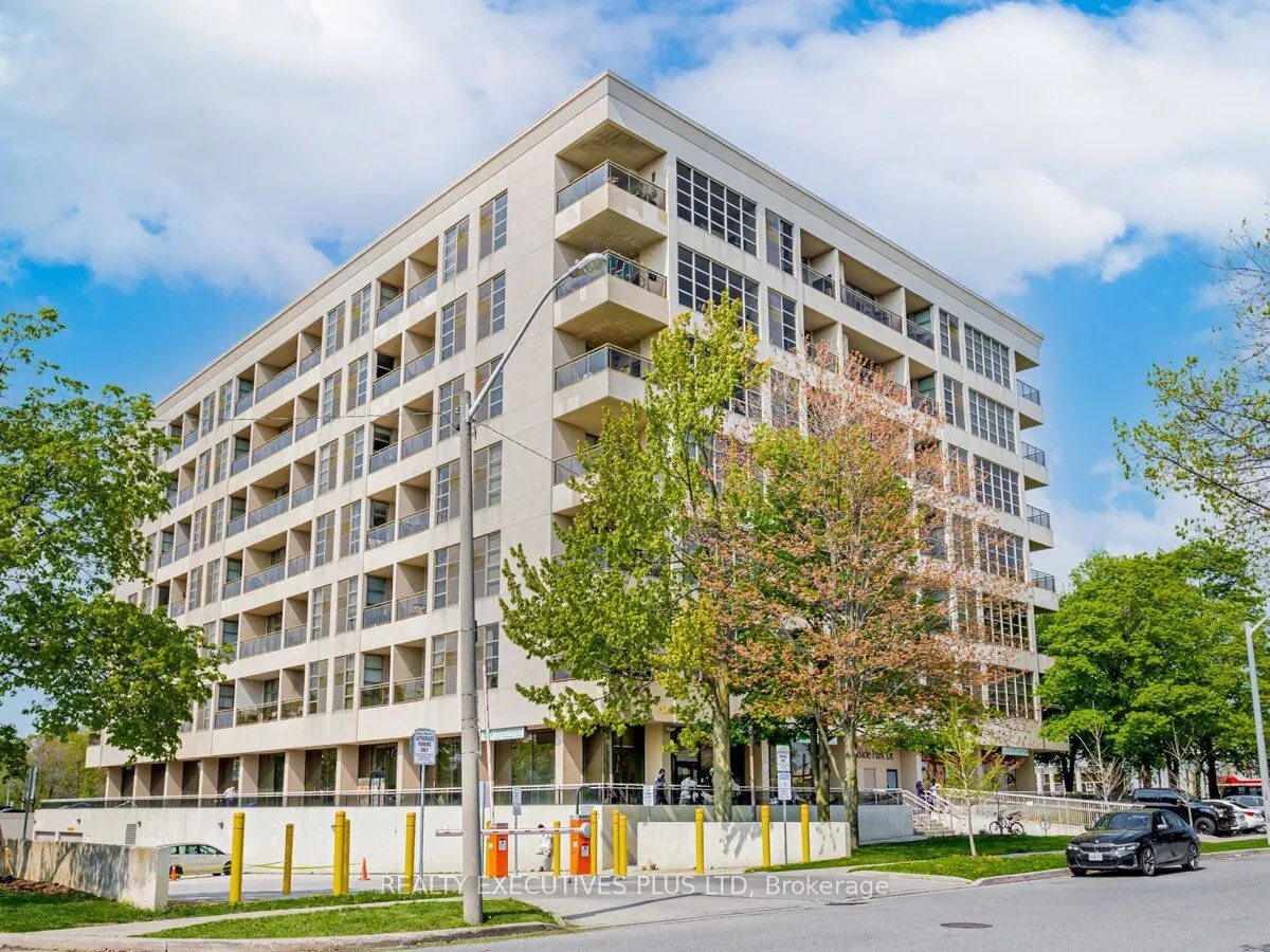 1 Leaside Park Drive, #709