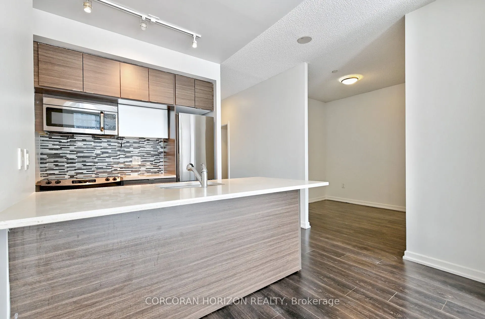 62 Forest Manor Road, #413