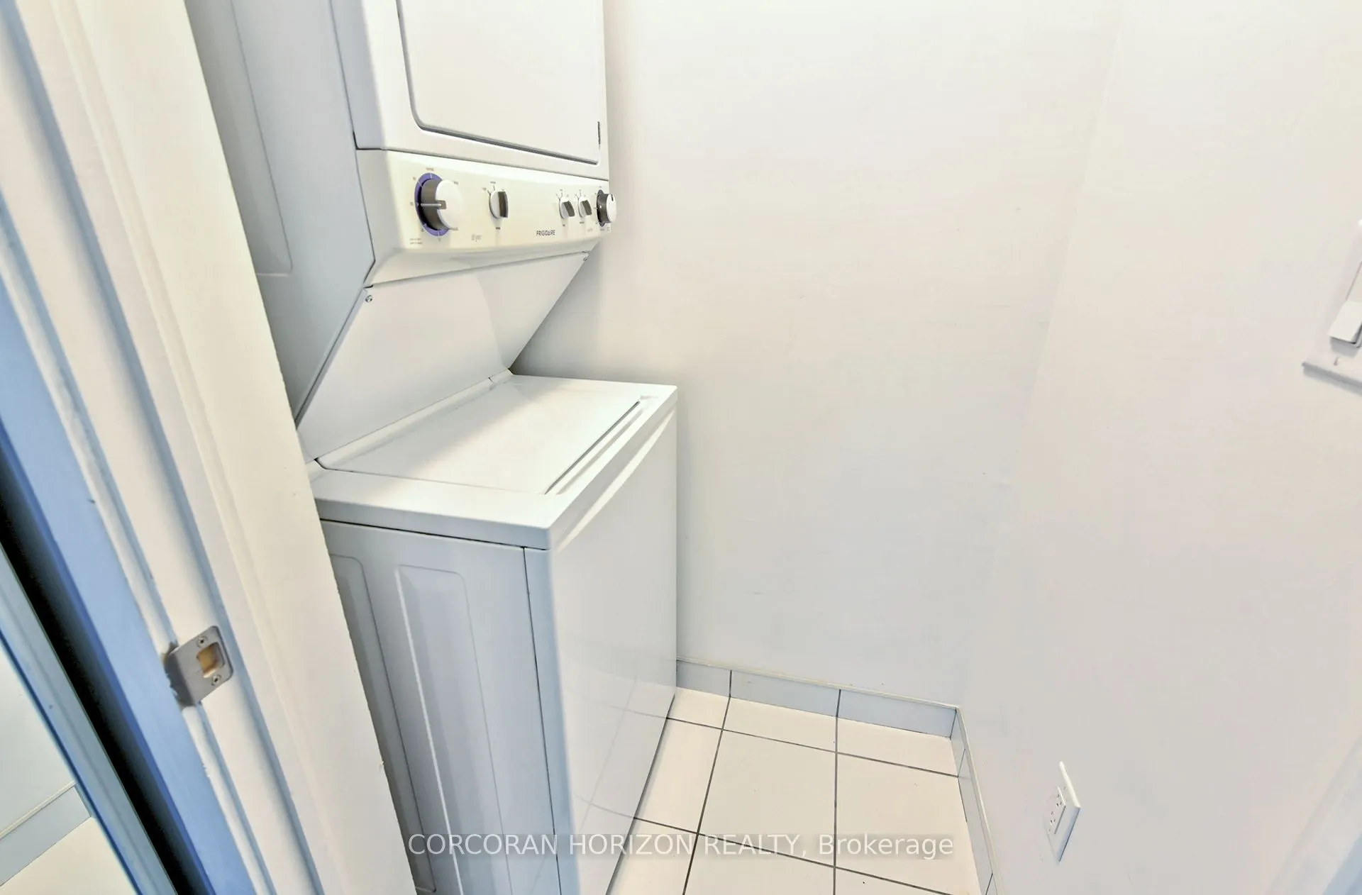 62 Forest Manor Road, #413